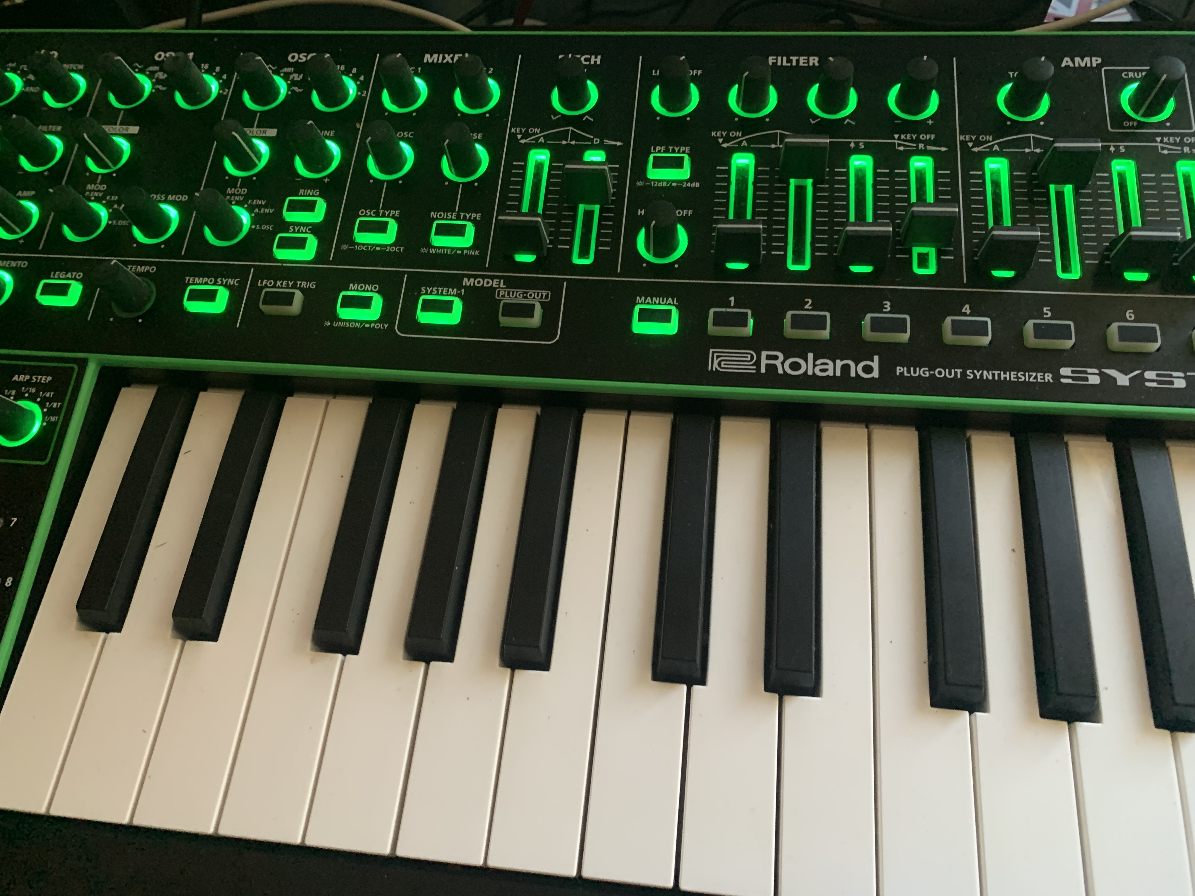Roland SYSTEM-1 (29033)