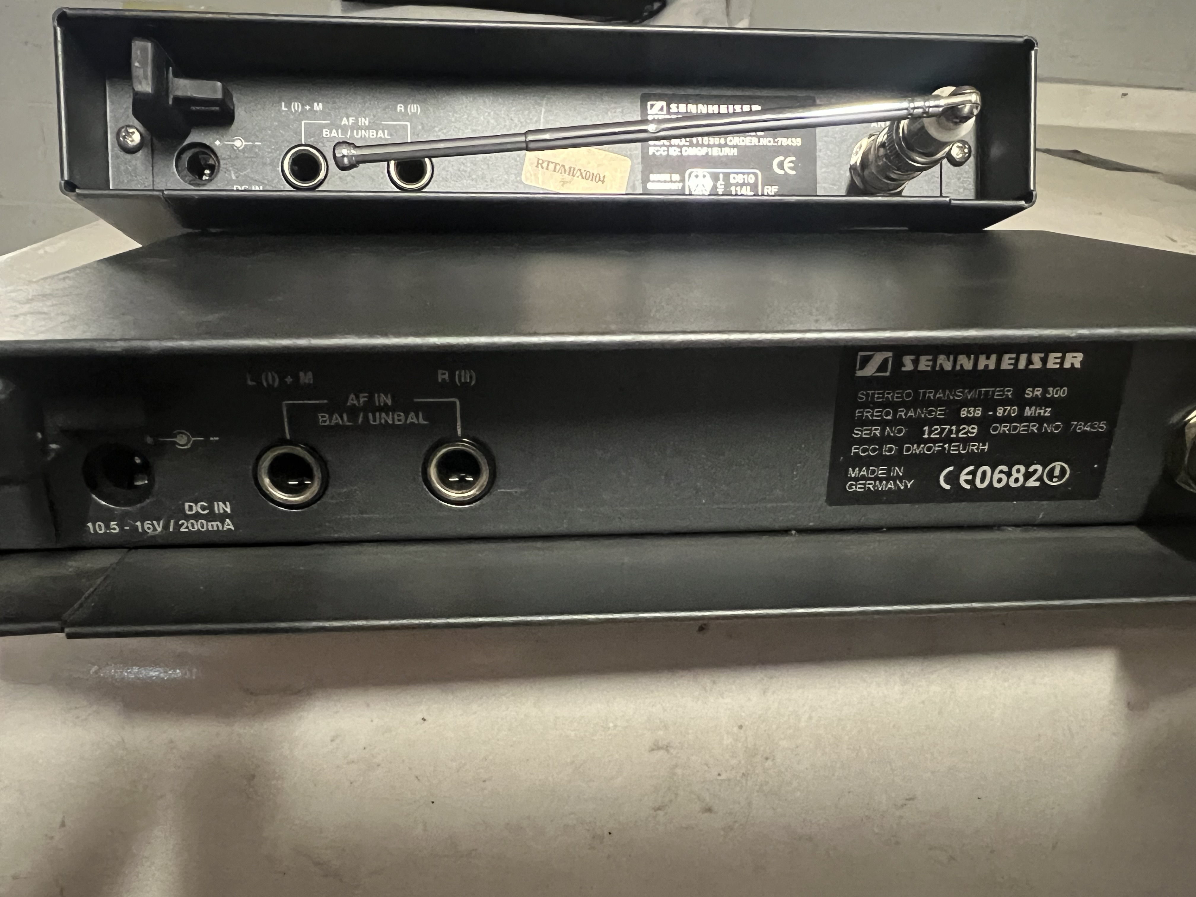 VENDS SENNHEISER EW 300