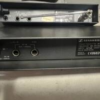VENDS SENNHEISER EW 300