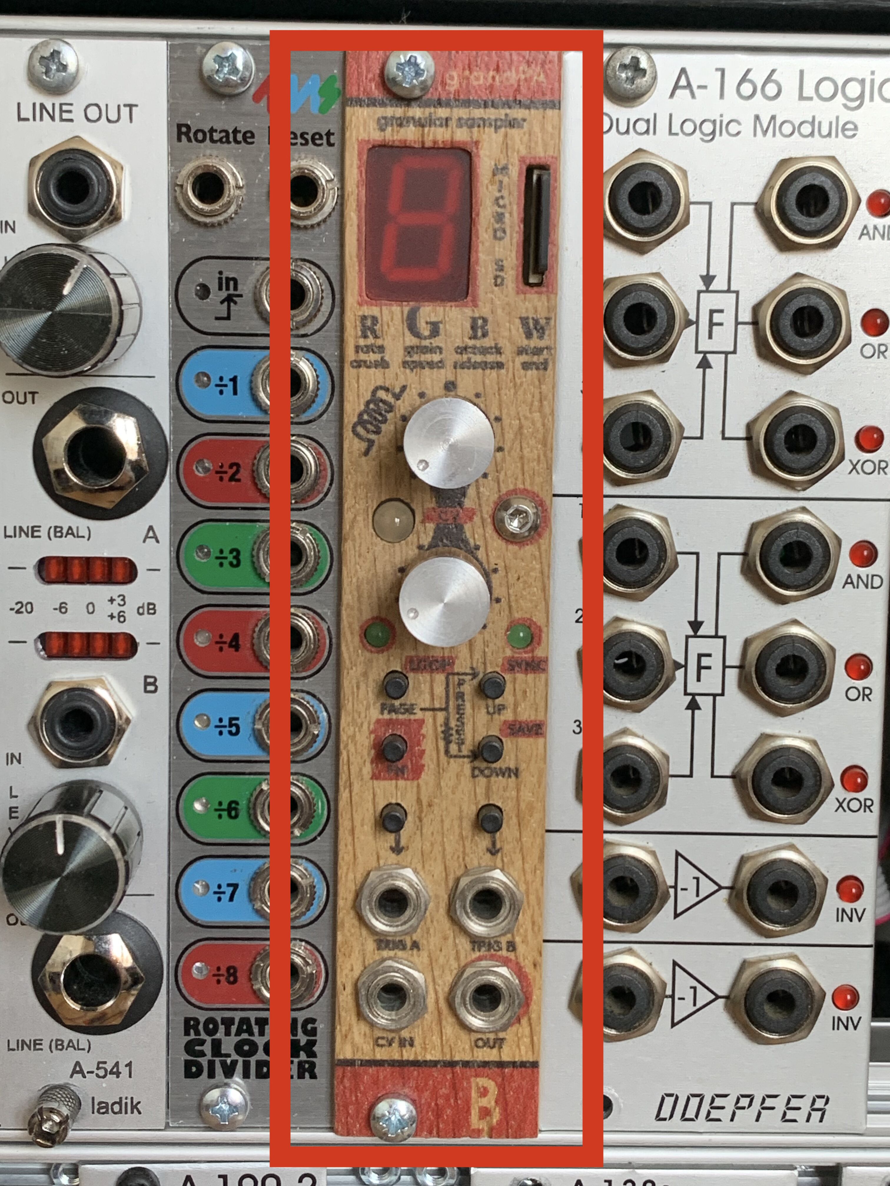 Vends module Eurorack - sampler granulaire - Bastl GrandPA + micro SD de 4Go