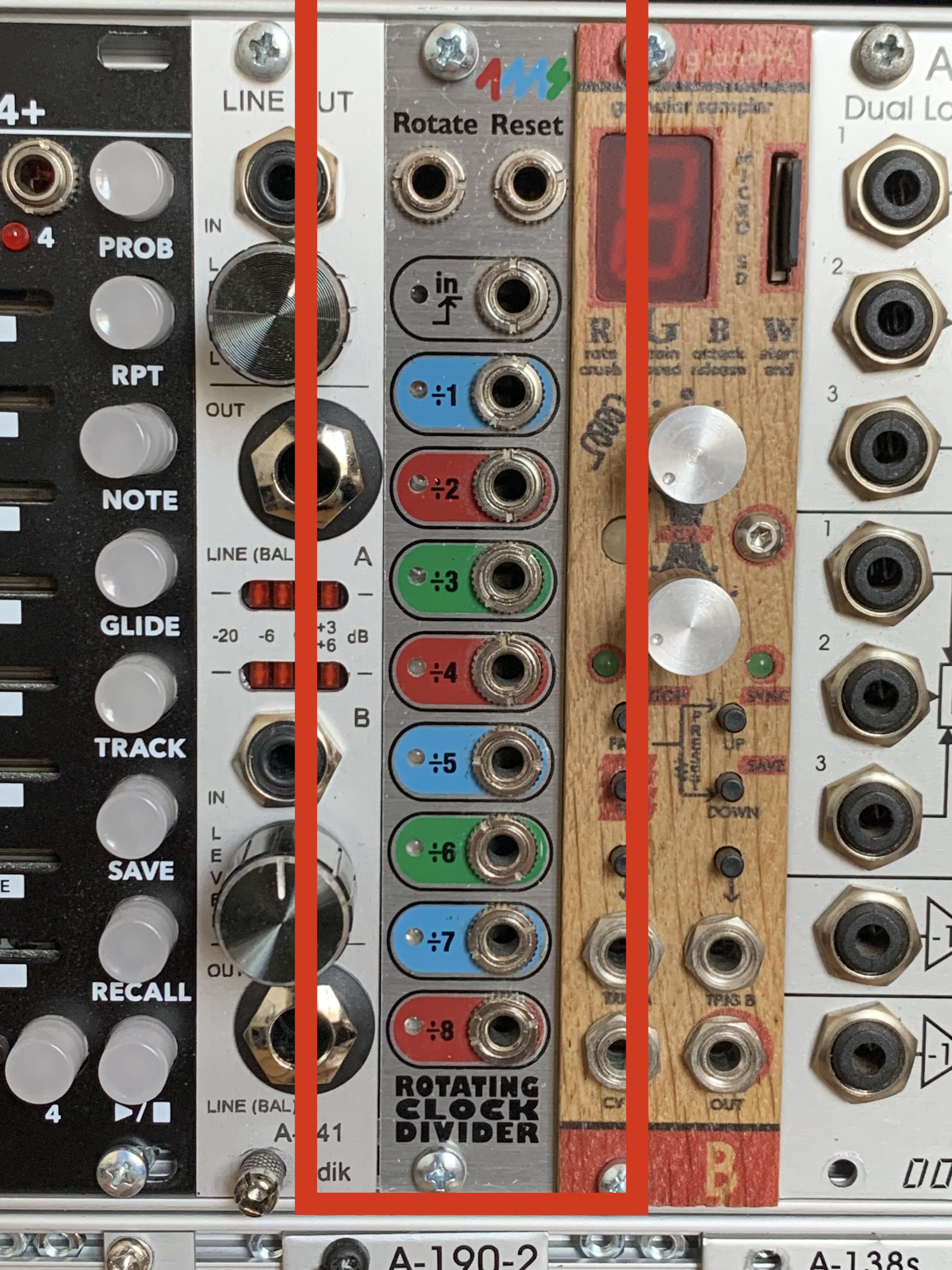 Vends 4ms - Rotating Clock Divider