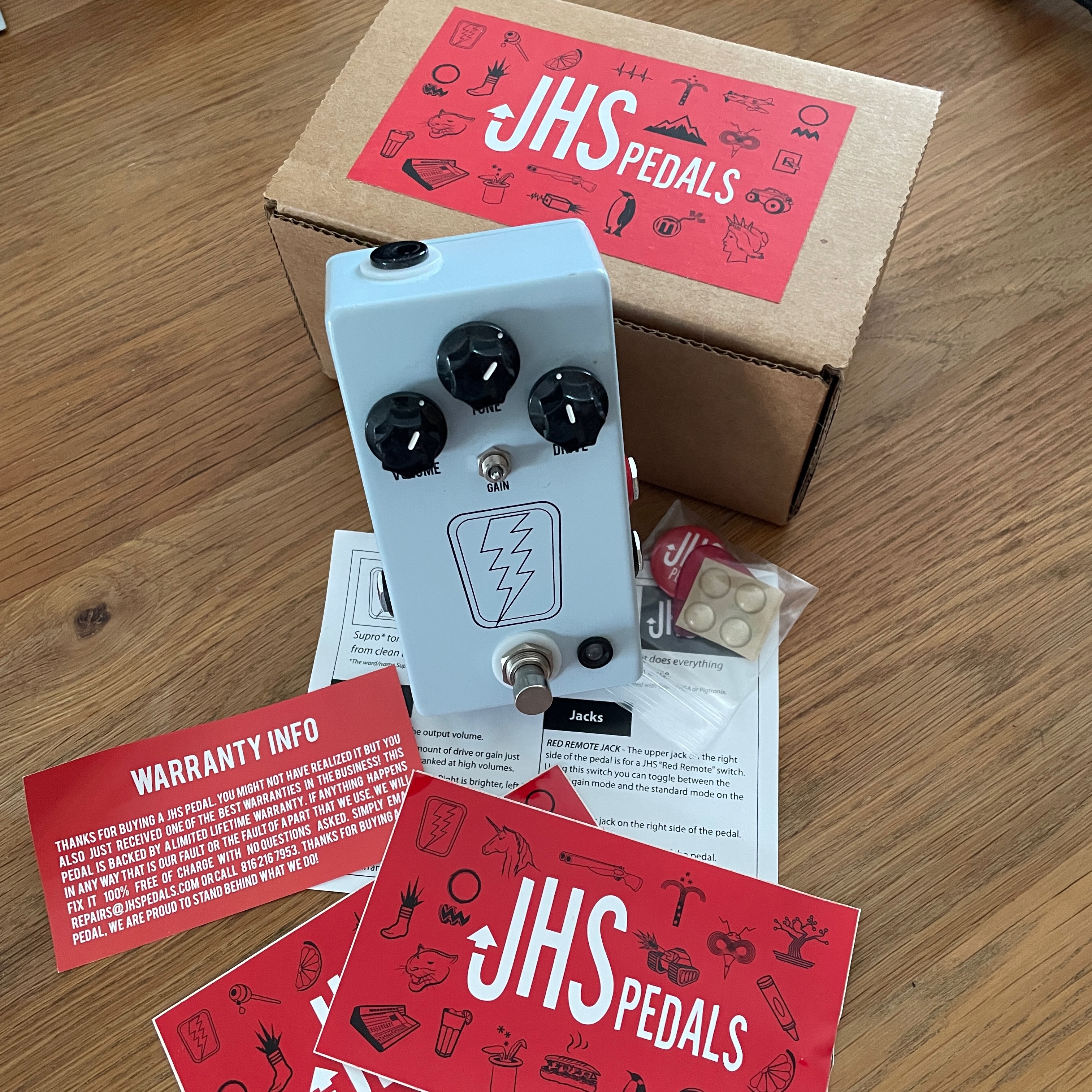 Vends JHS SuperBolt V2 (FDP inclus via MR ou S2S)