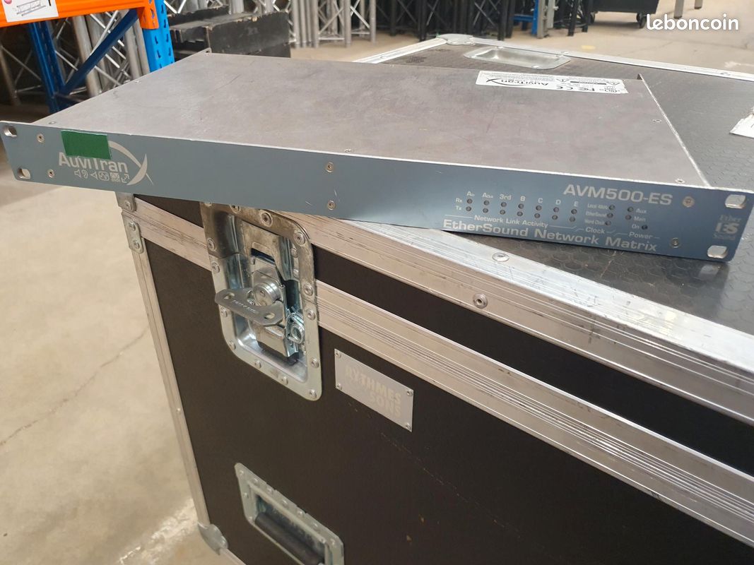 AUVITRAN - AVM500-ES - Matrice pour 5 réseaux Ethersound