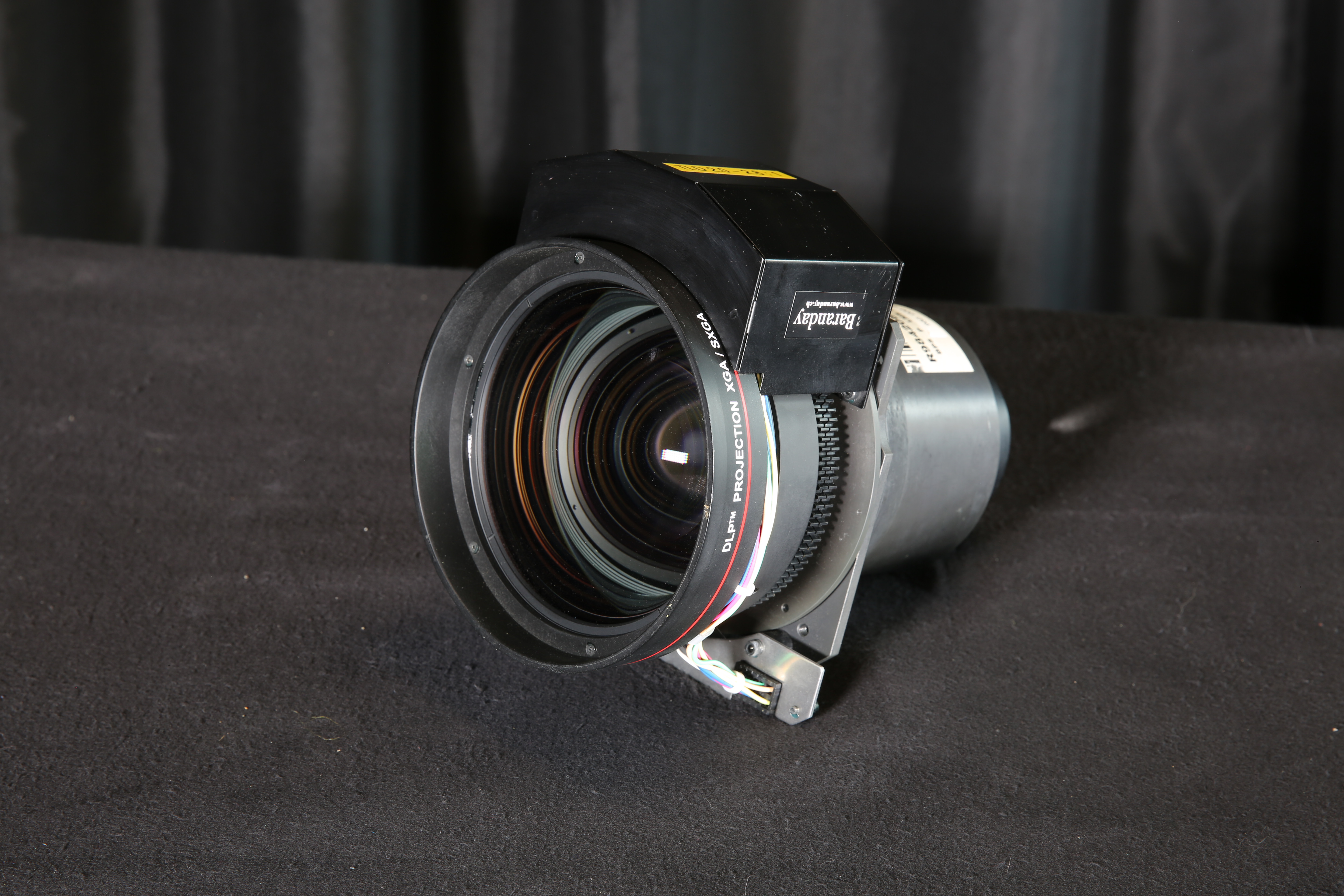 Objectif projecteur BARCO DLP 2.0 - 2.8