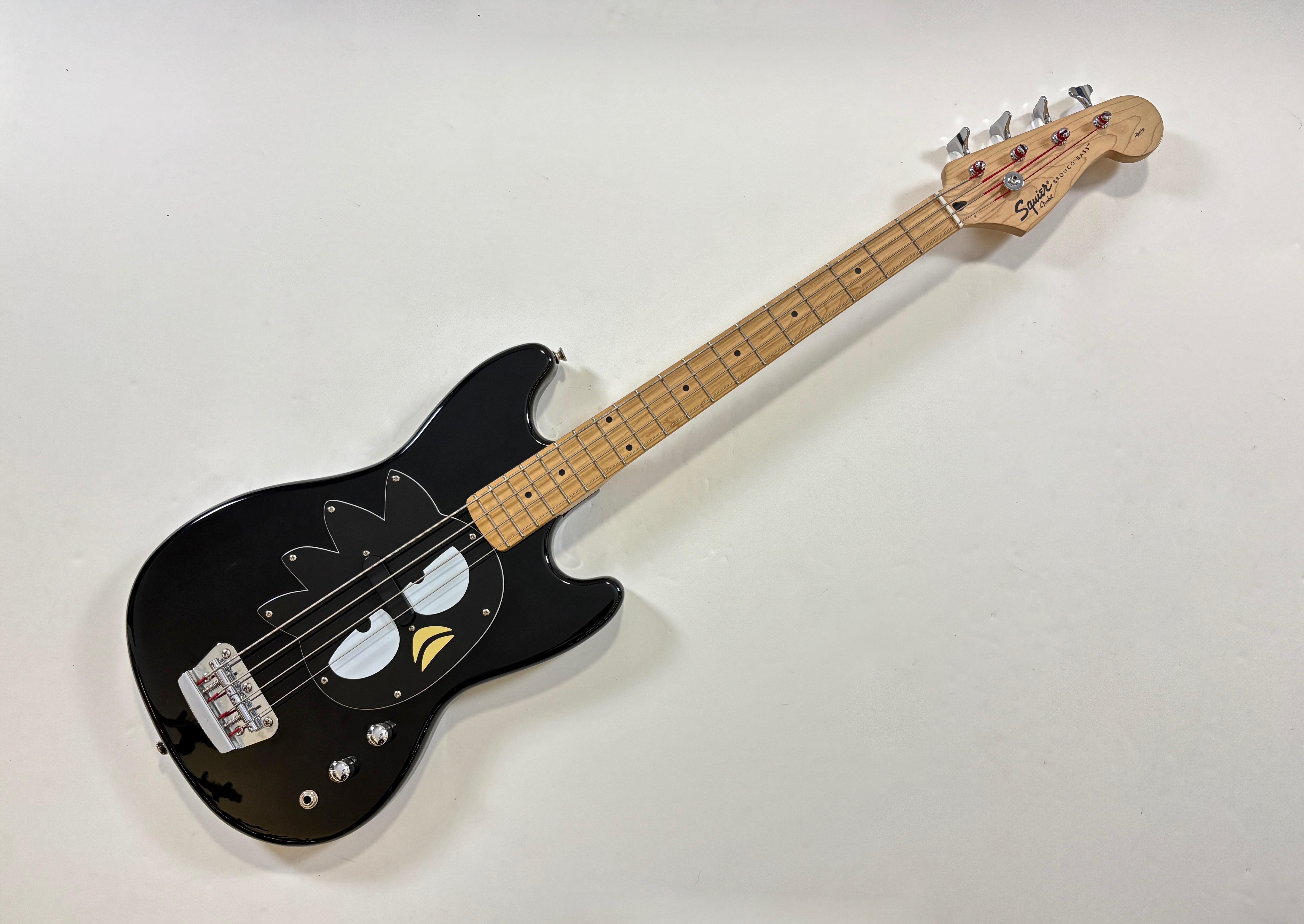Squier Bronco Affinity Badtz-Maru 2006 Black