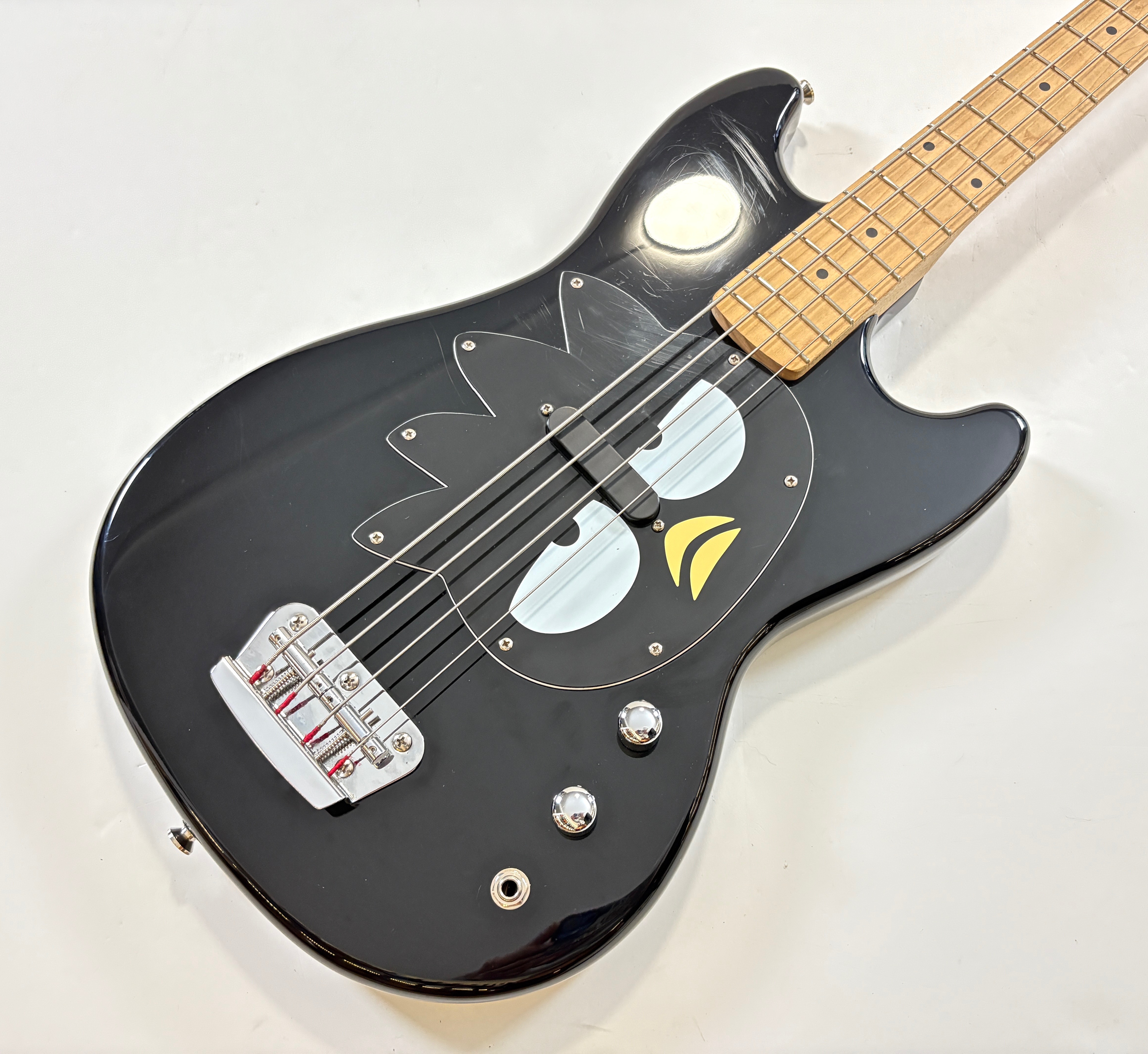 Squier Affinity Badtz-Maru Bronco (42287)