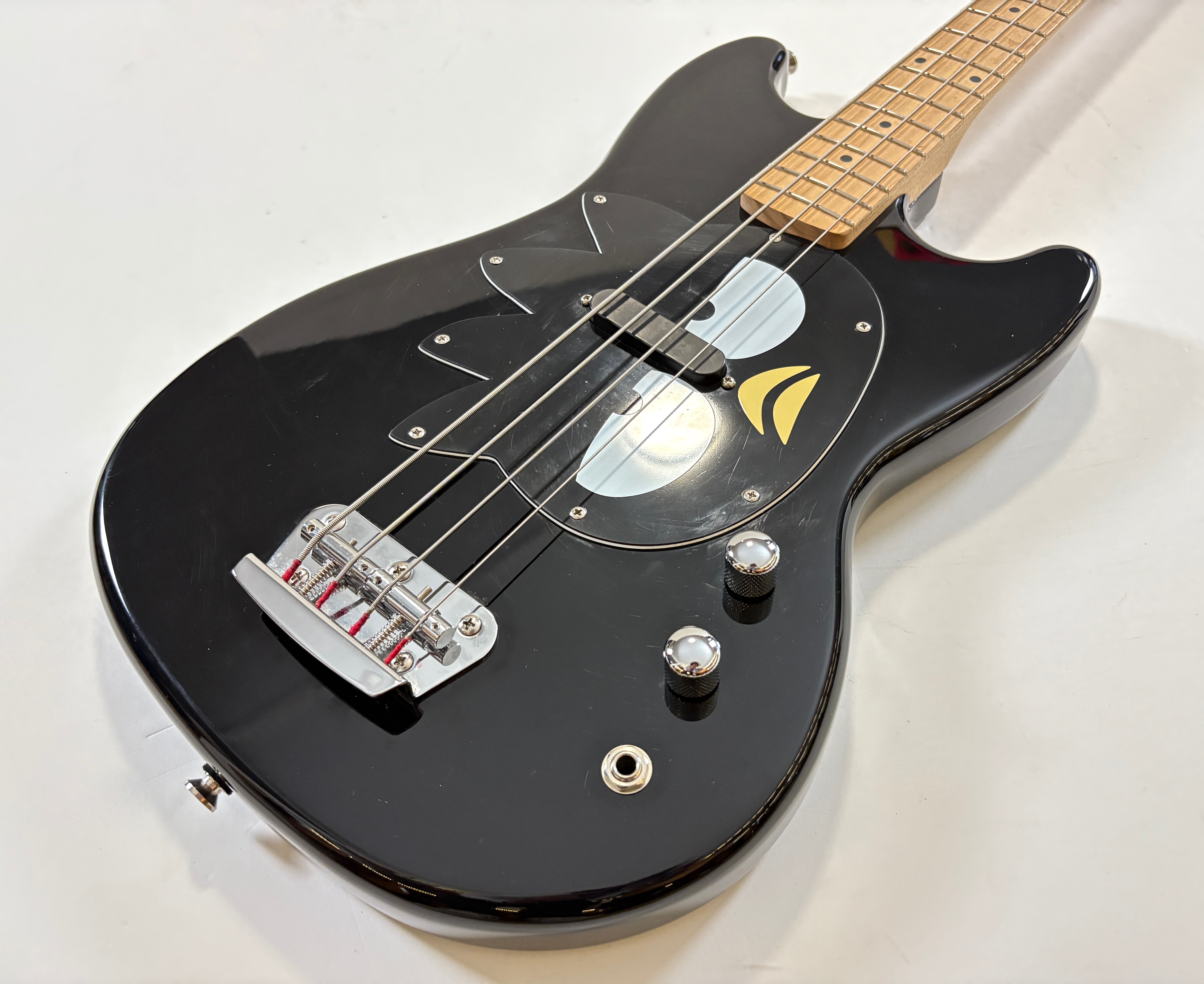 Squier Affinity Badtz-Maru Bronco (37302)