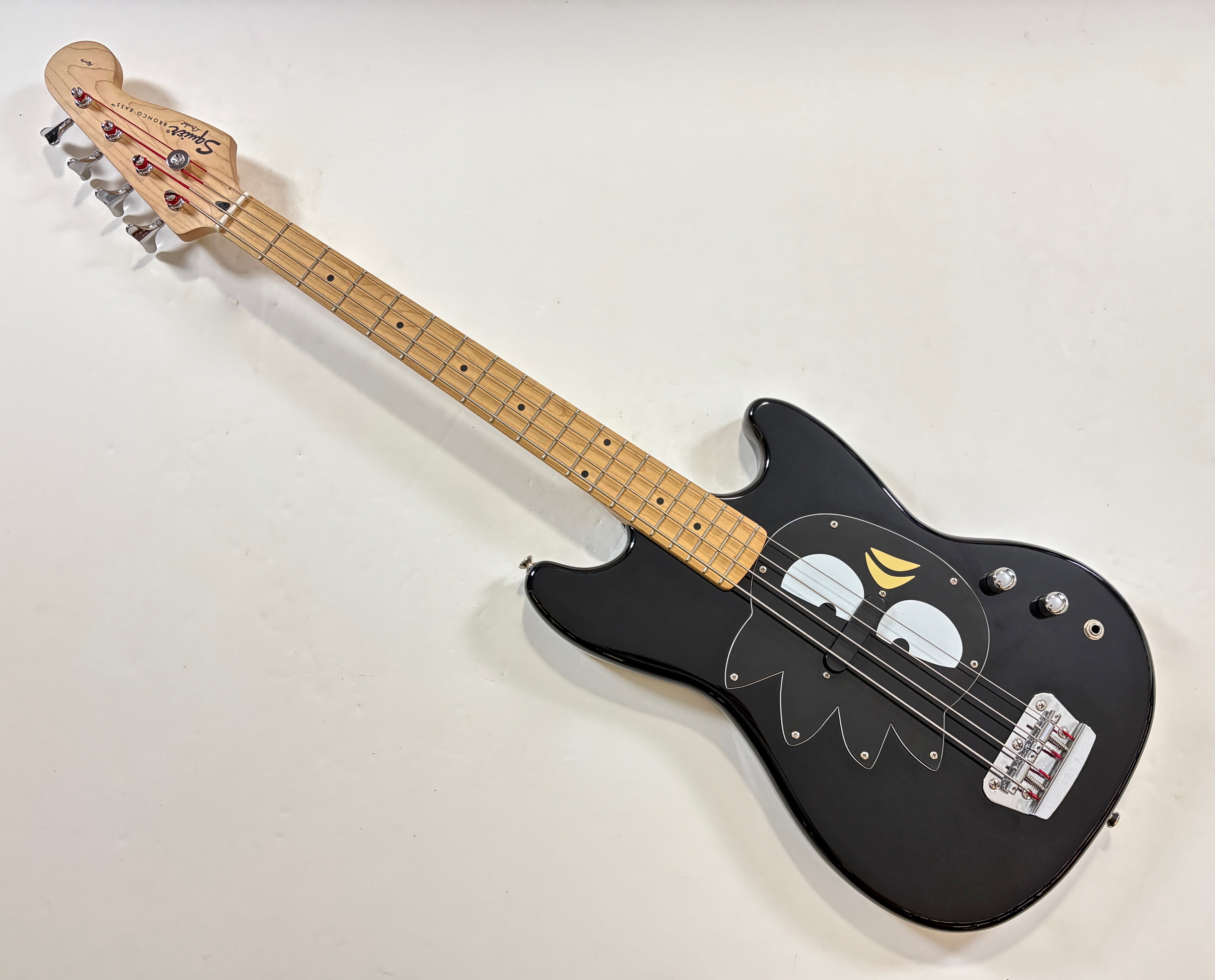 Squier Affinity Badtz-Maru Bronco (26314)