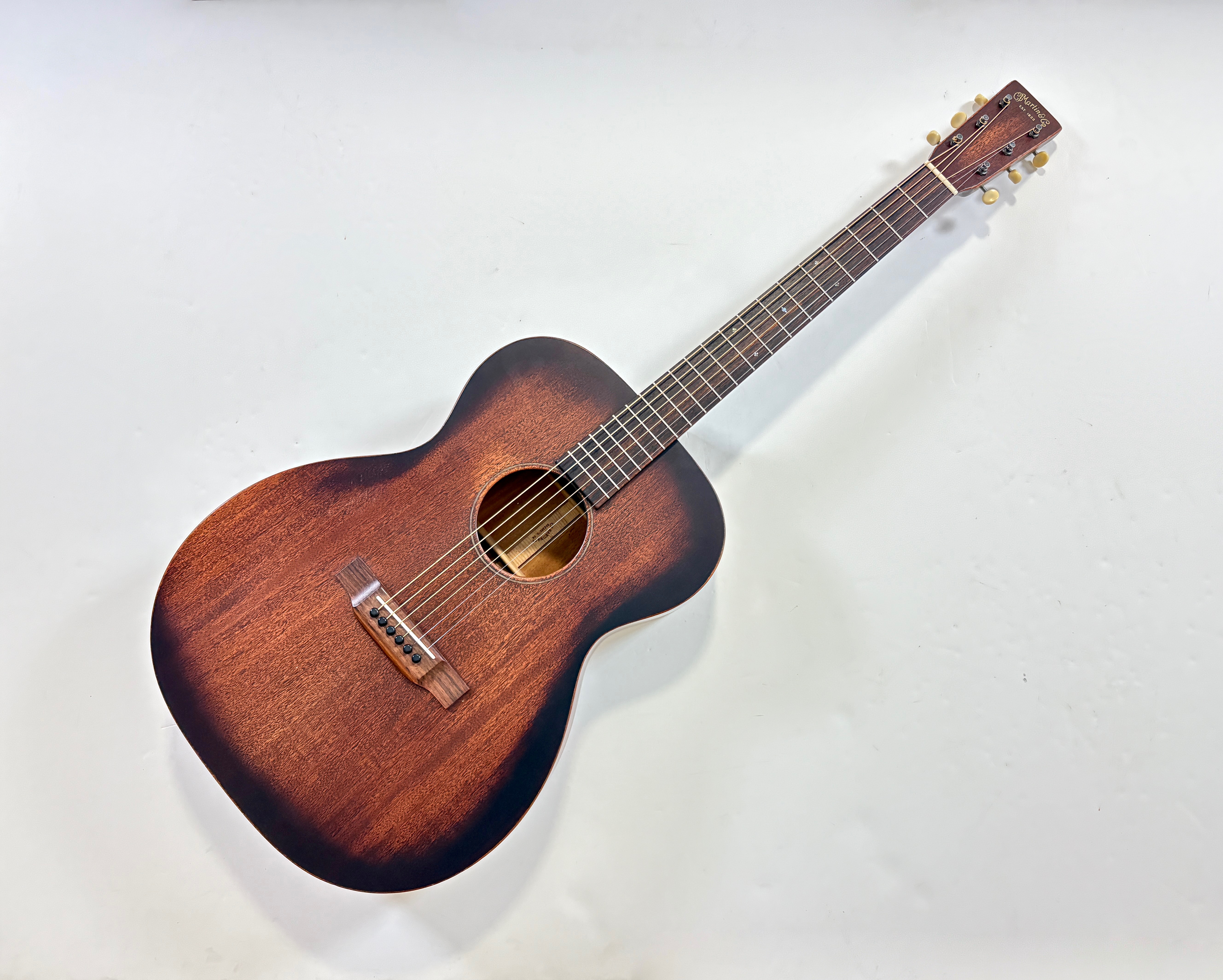 Martin 000-15M StreetMaster 2019 Mahogany Burst