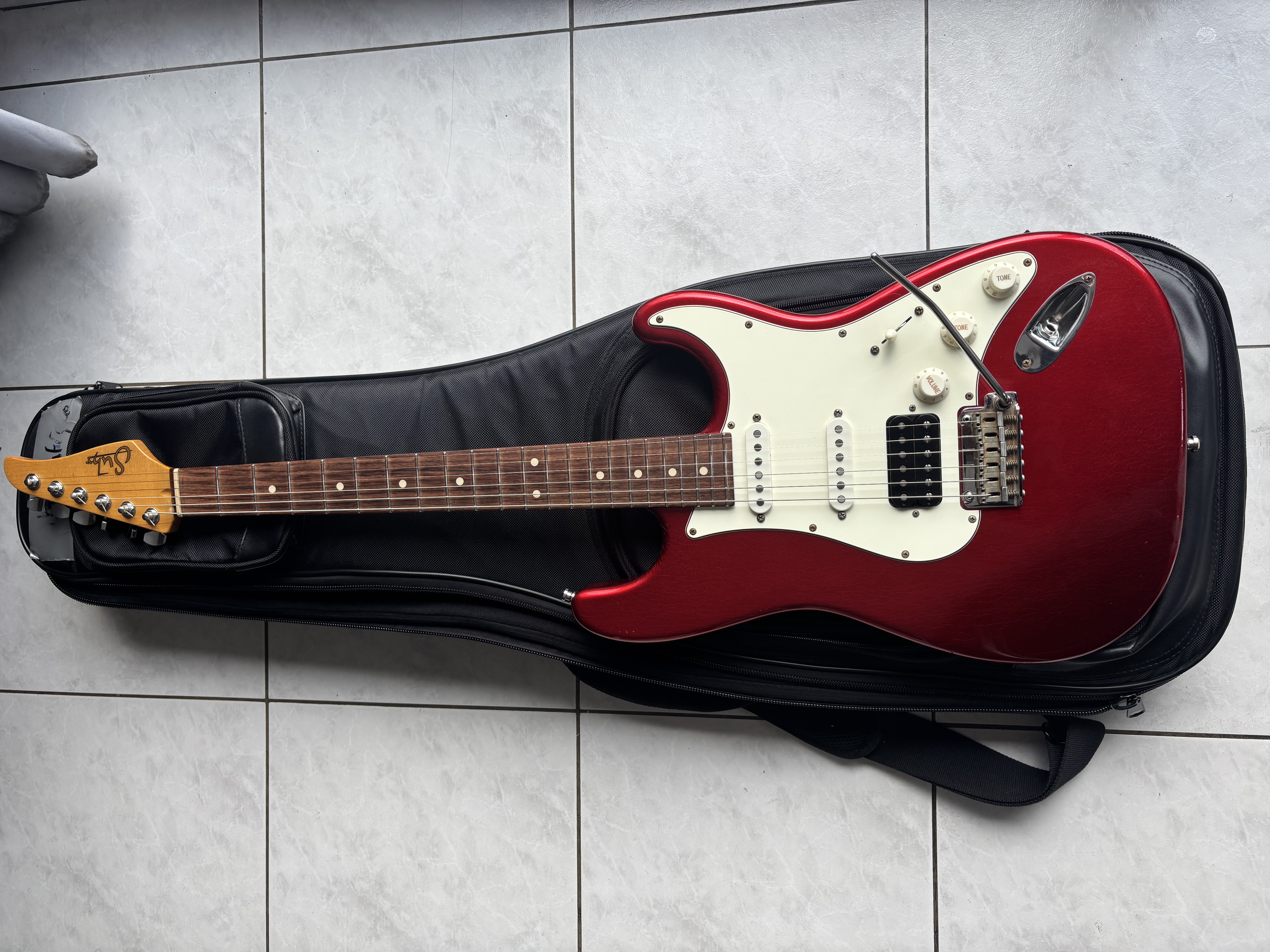 Vends Suhr Classic S Antique HSS