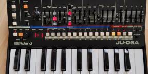 Roland JU-06A + clavier K-25M