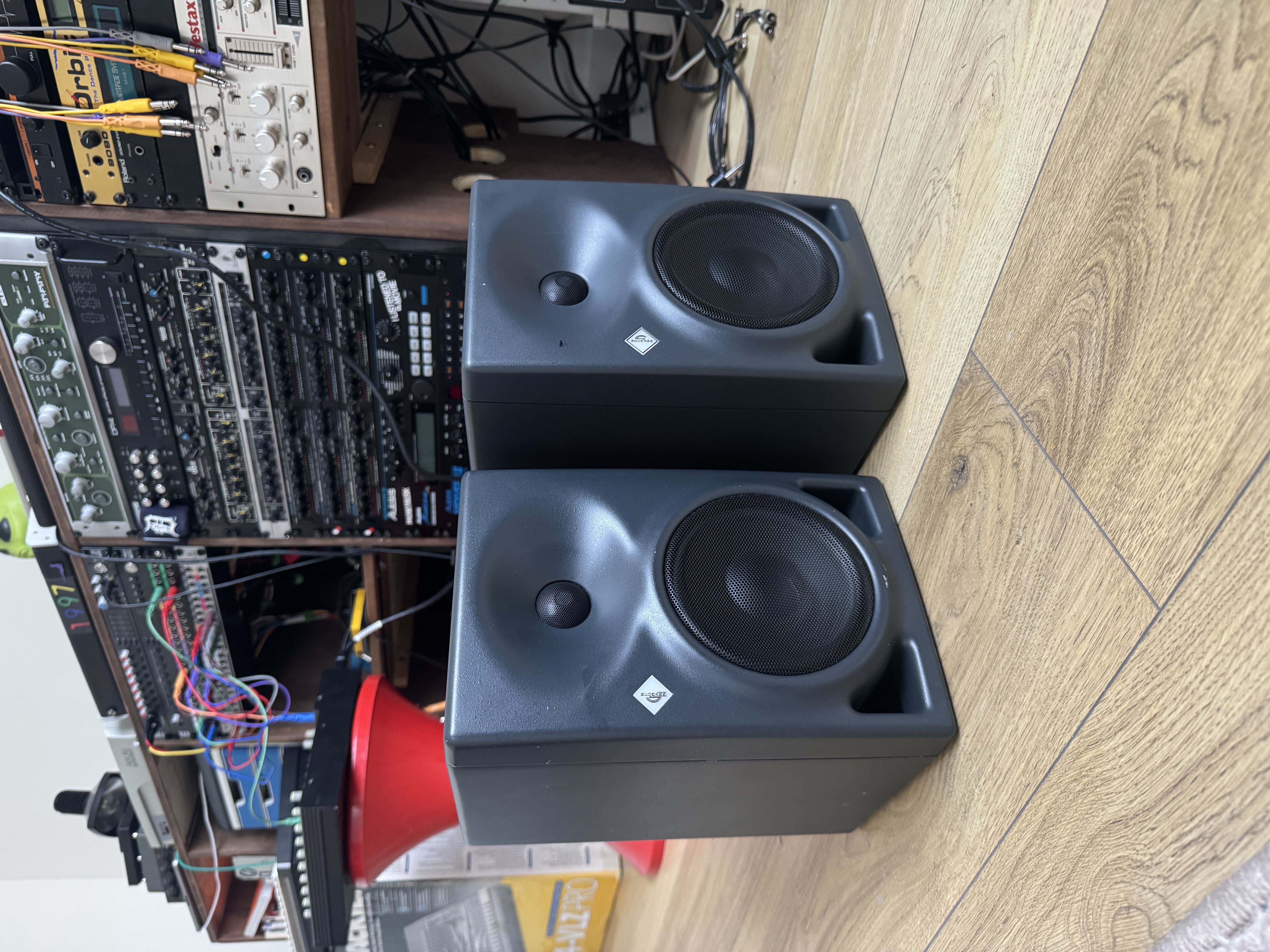 Paire de Neumann KH120 A moniteurs studio (remise en main propres Paris)