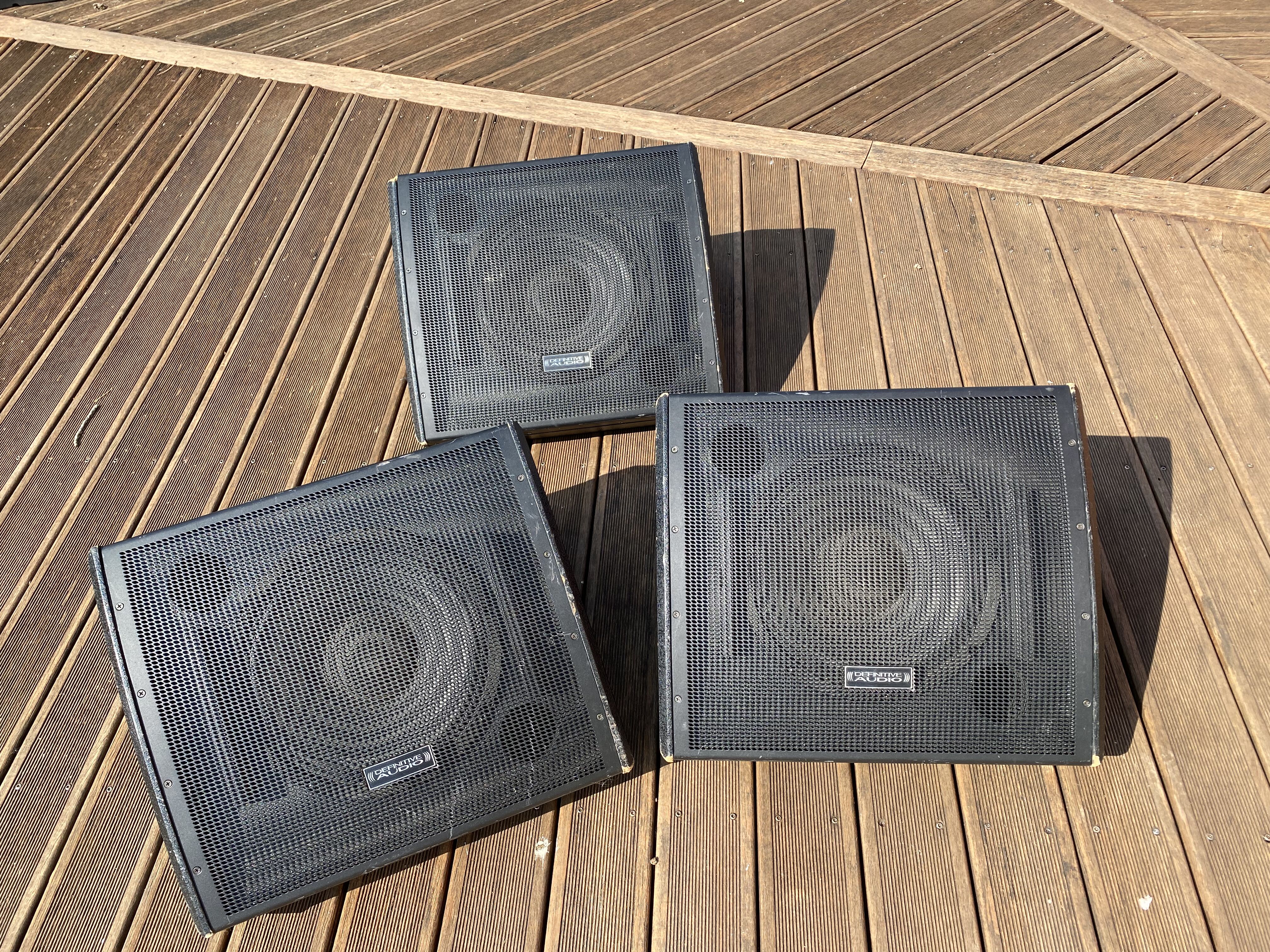 Enceintes de retour Definitive Audio