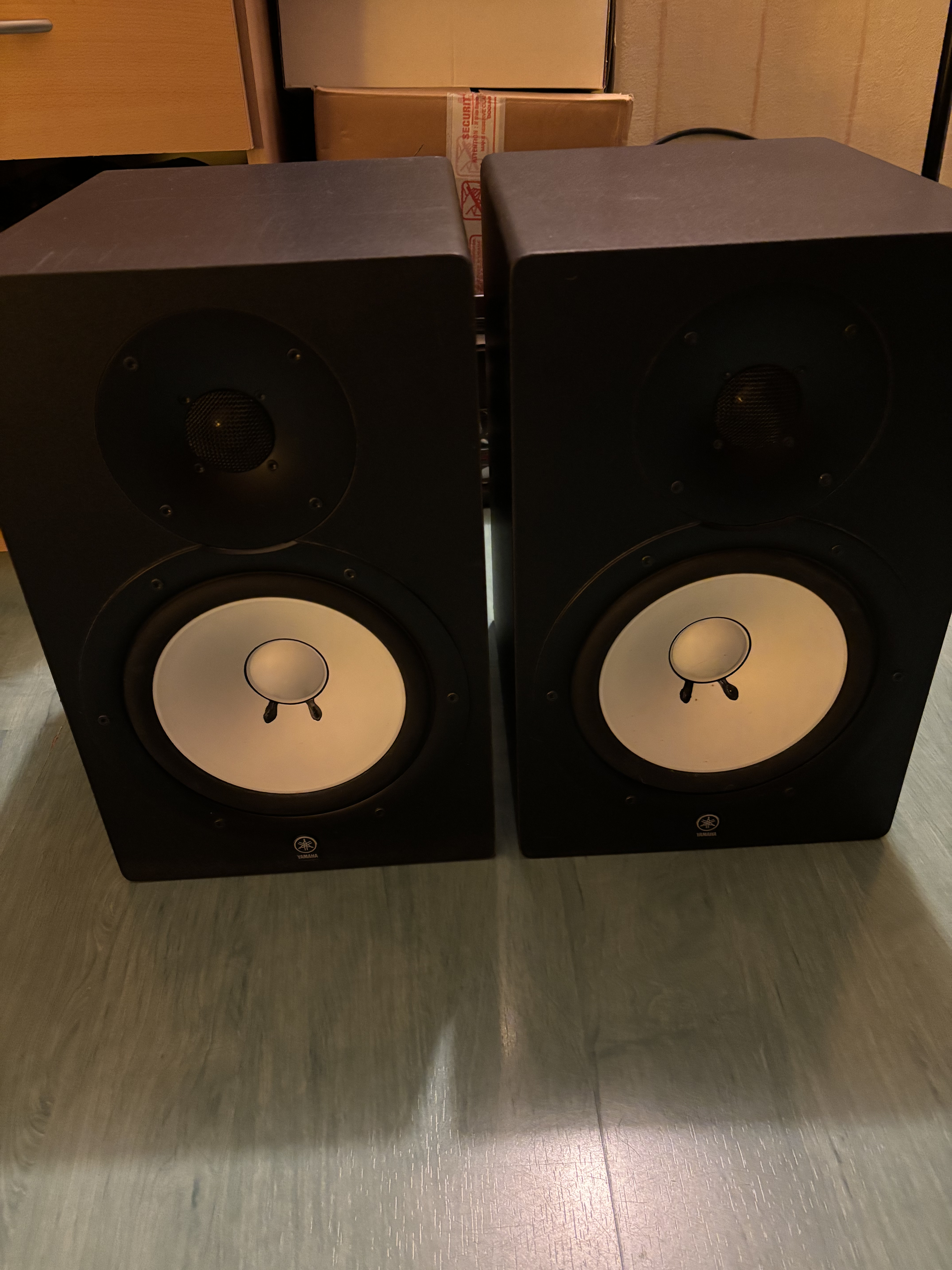 Paire d'enceintes de monitoring YAMAHA HS80M