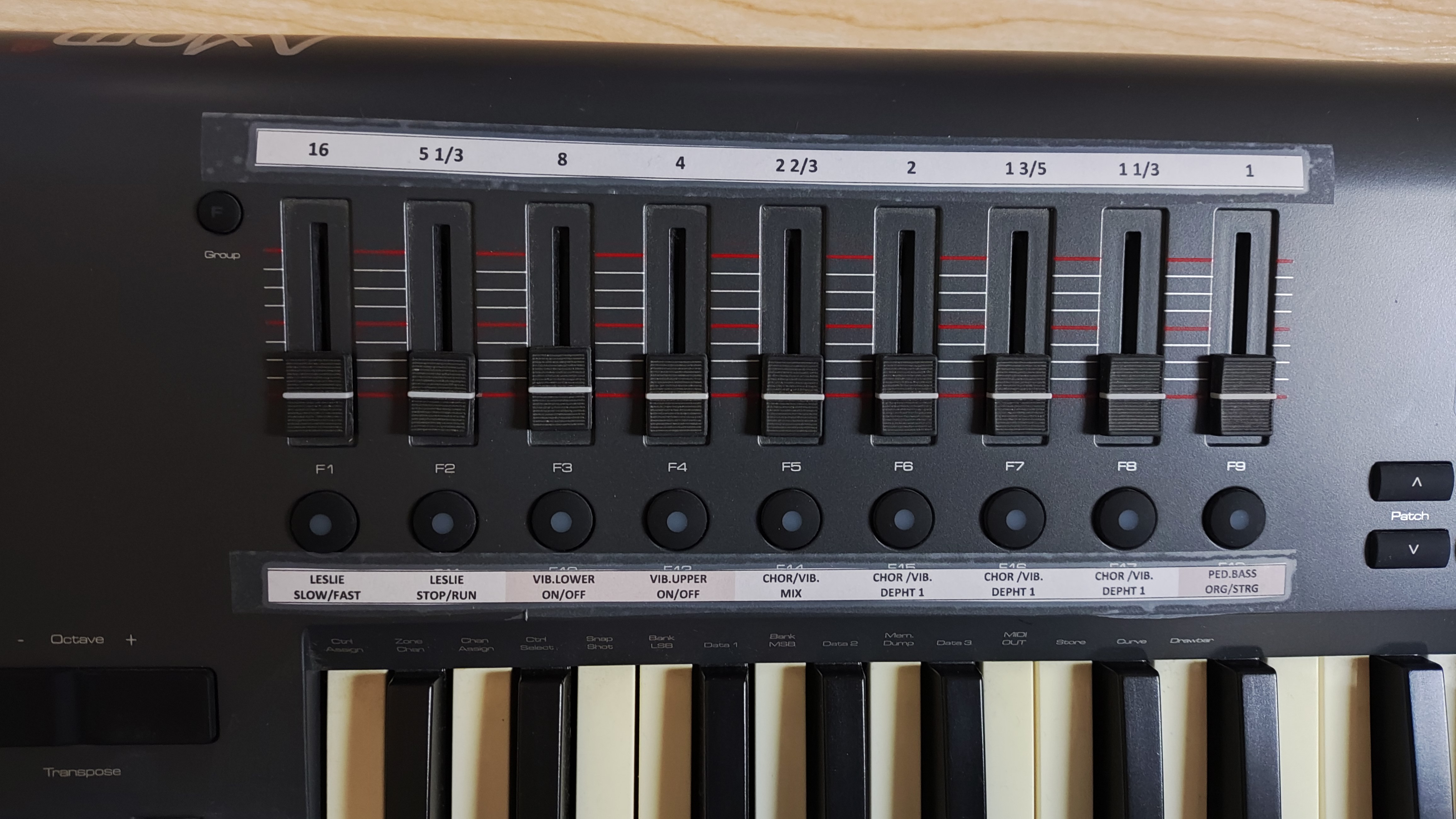 M-Audio Axiom 61 MK2 (3)