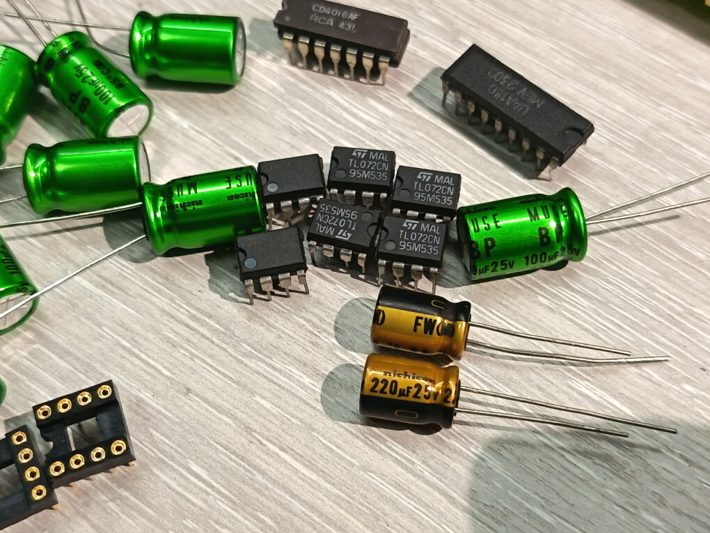 6788969.jpg 6788969.jpg