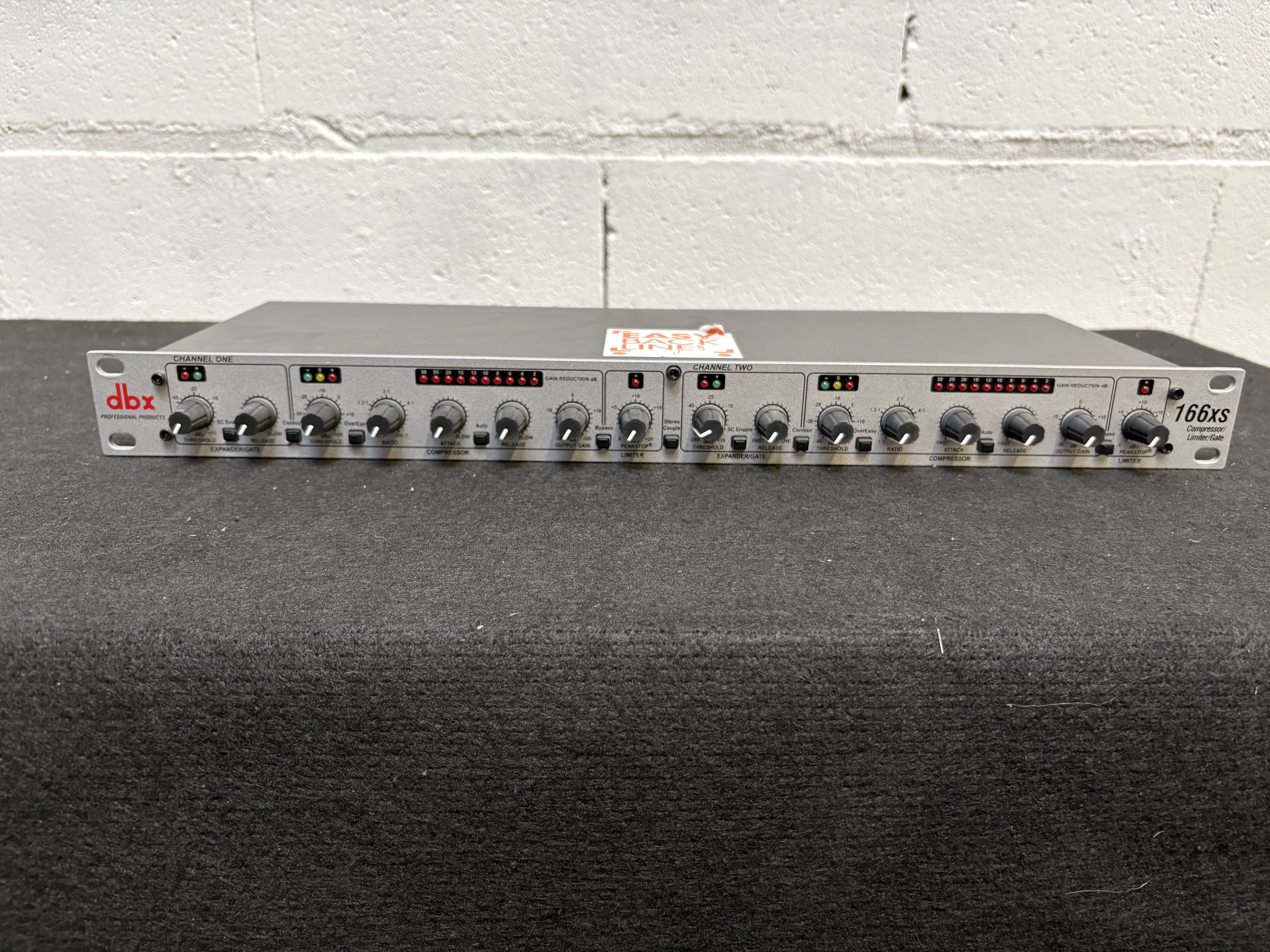 Vends Compresseur Limiteur DBX 166 XS