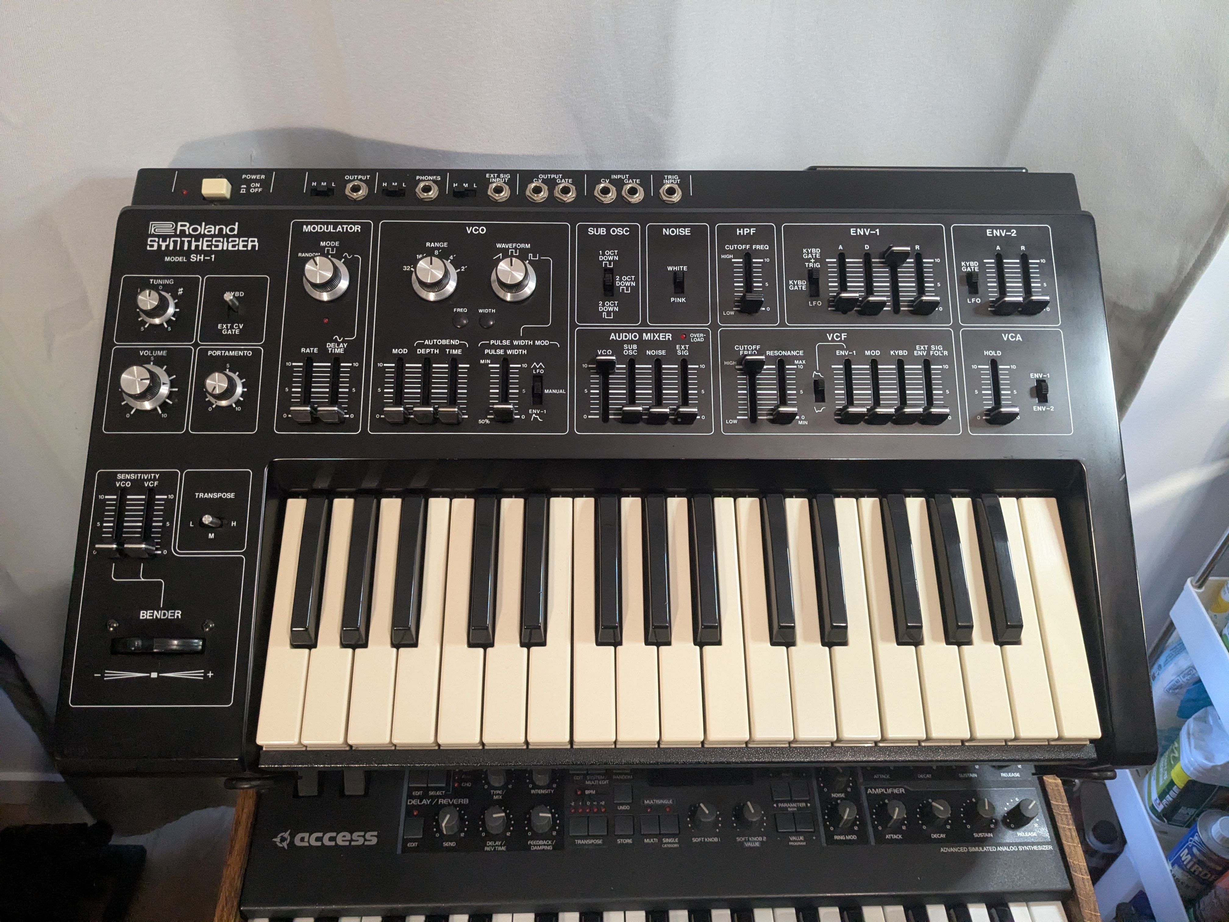 Roland SH-1 - révisé