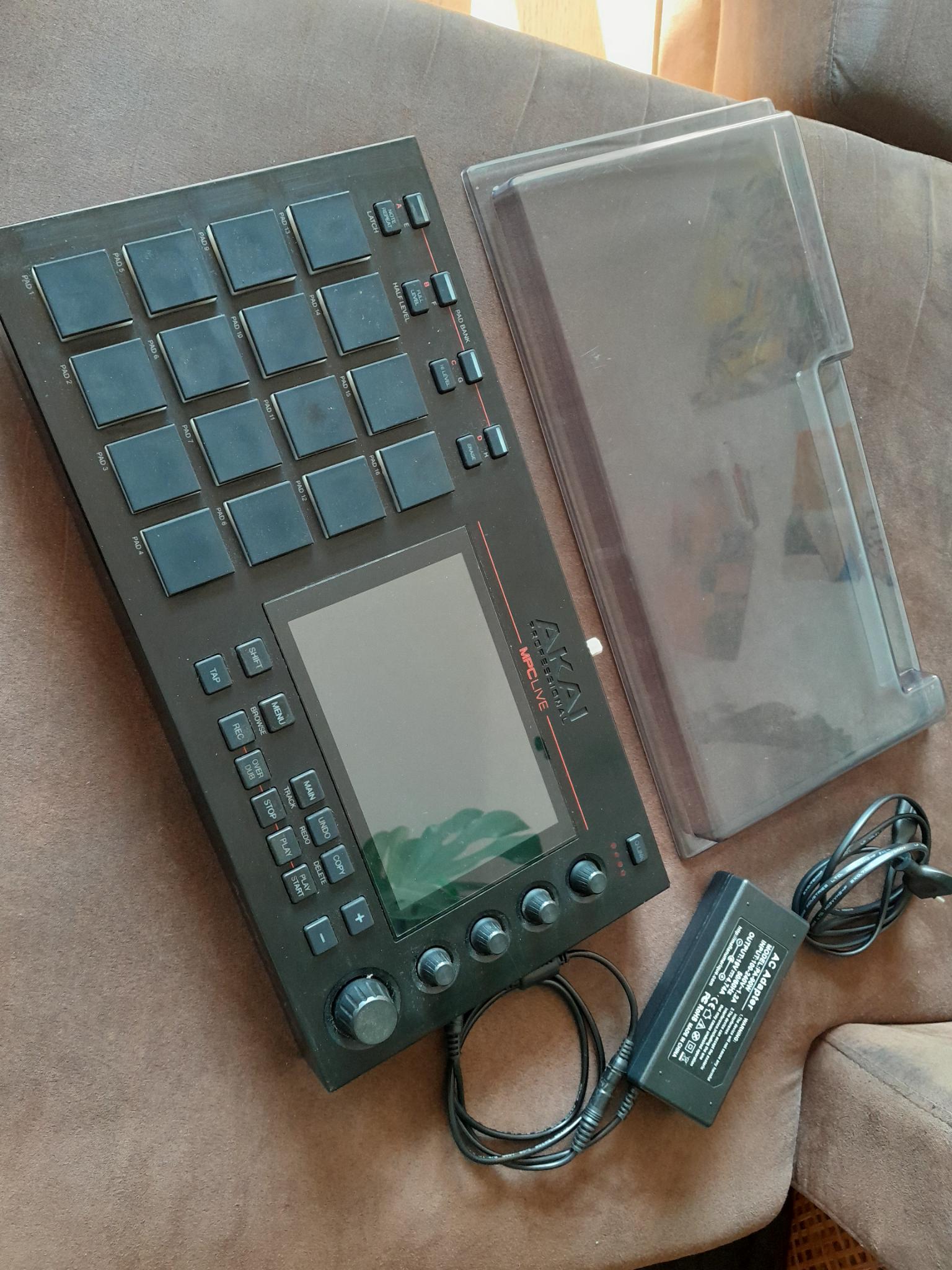 Akai Mpc Live Mk1 + Decksaver