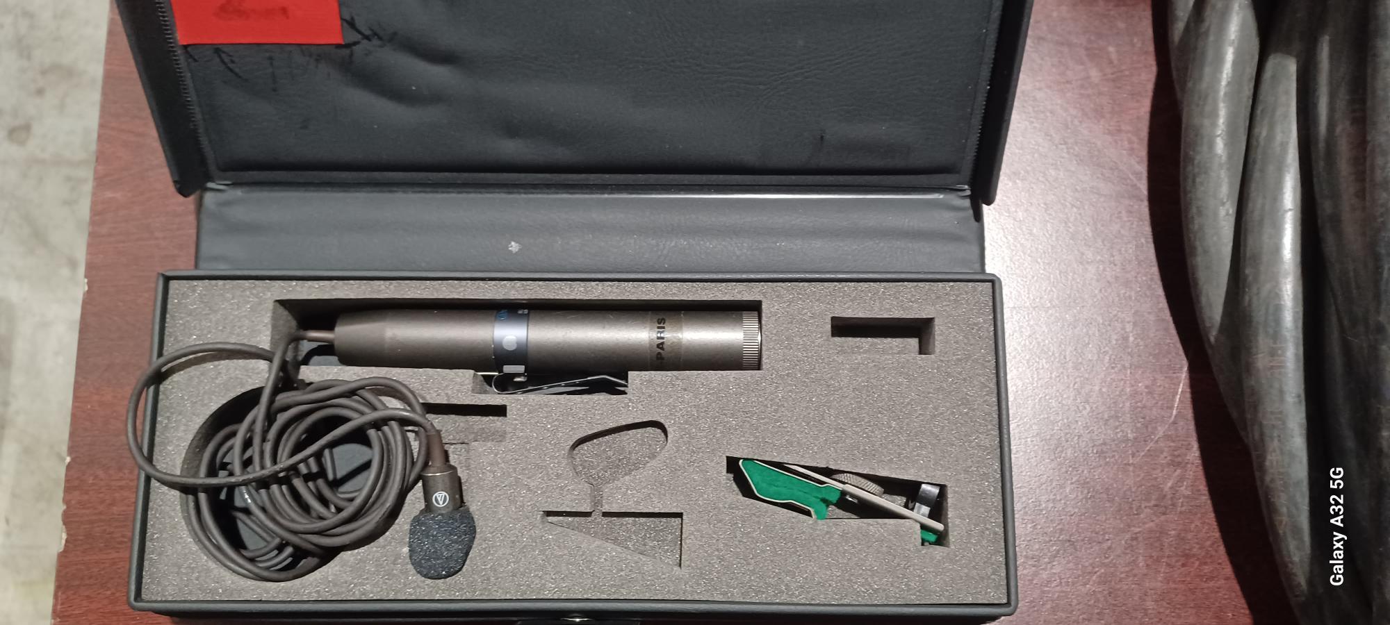 Micro cravate Audio-Technica AT831a