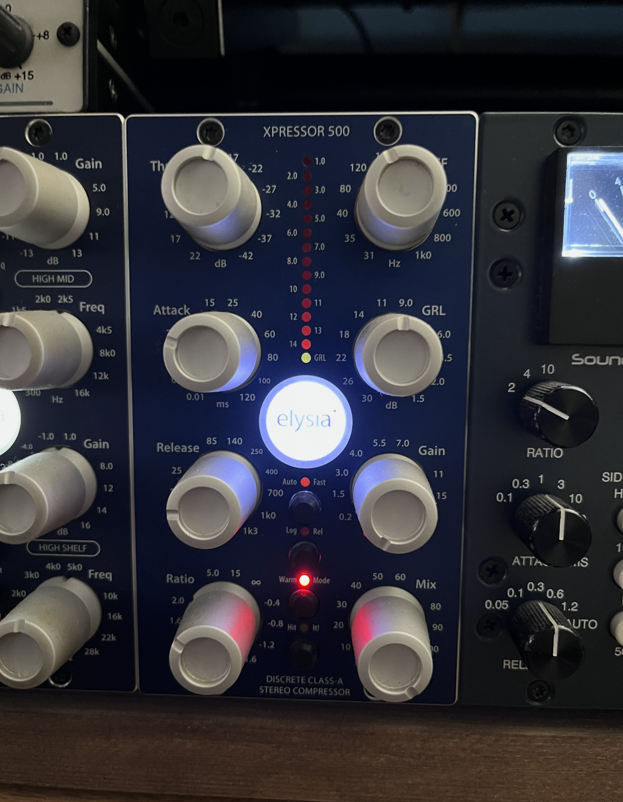 Vends Elysia Xpressor 500 excellent état