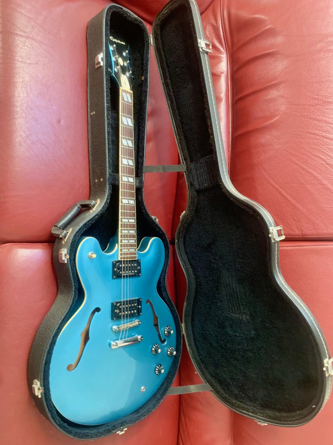 Epiphone supernova city blue - OASIS ( Noël gallagher )