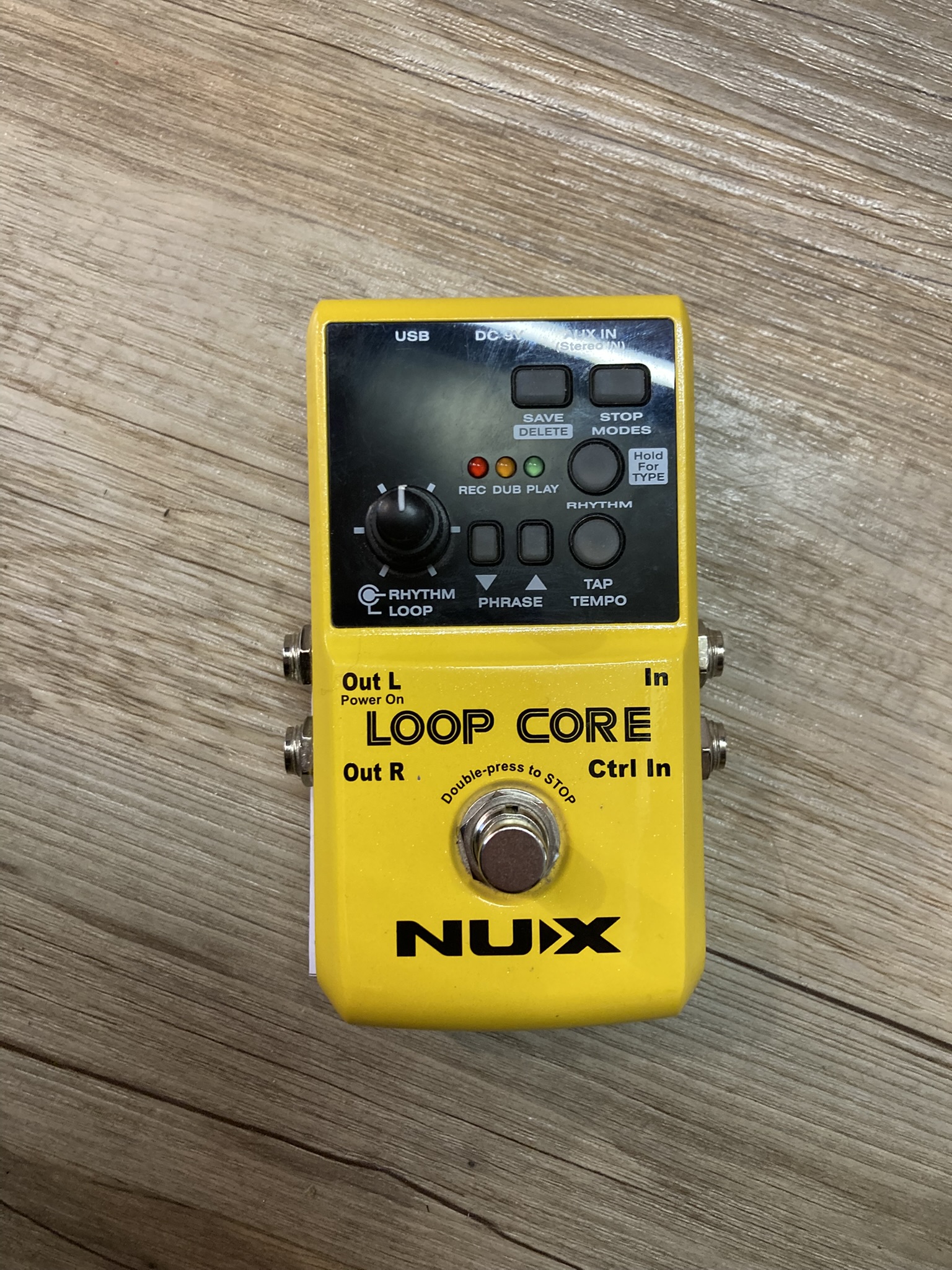 NUX - Loop Core