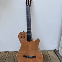 Vends Godin Multiac Grand Concert Duet NT