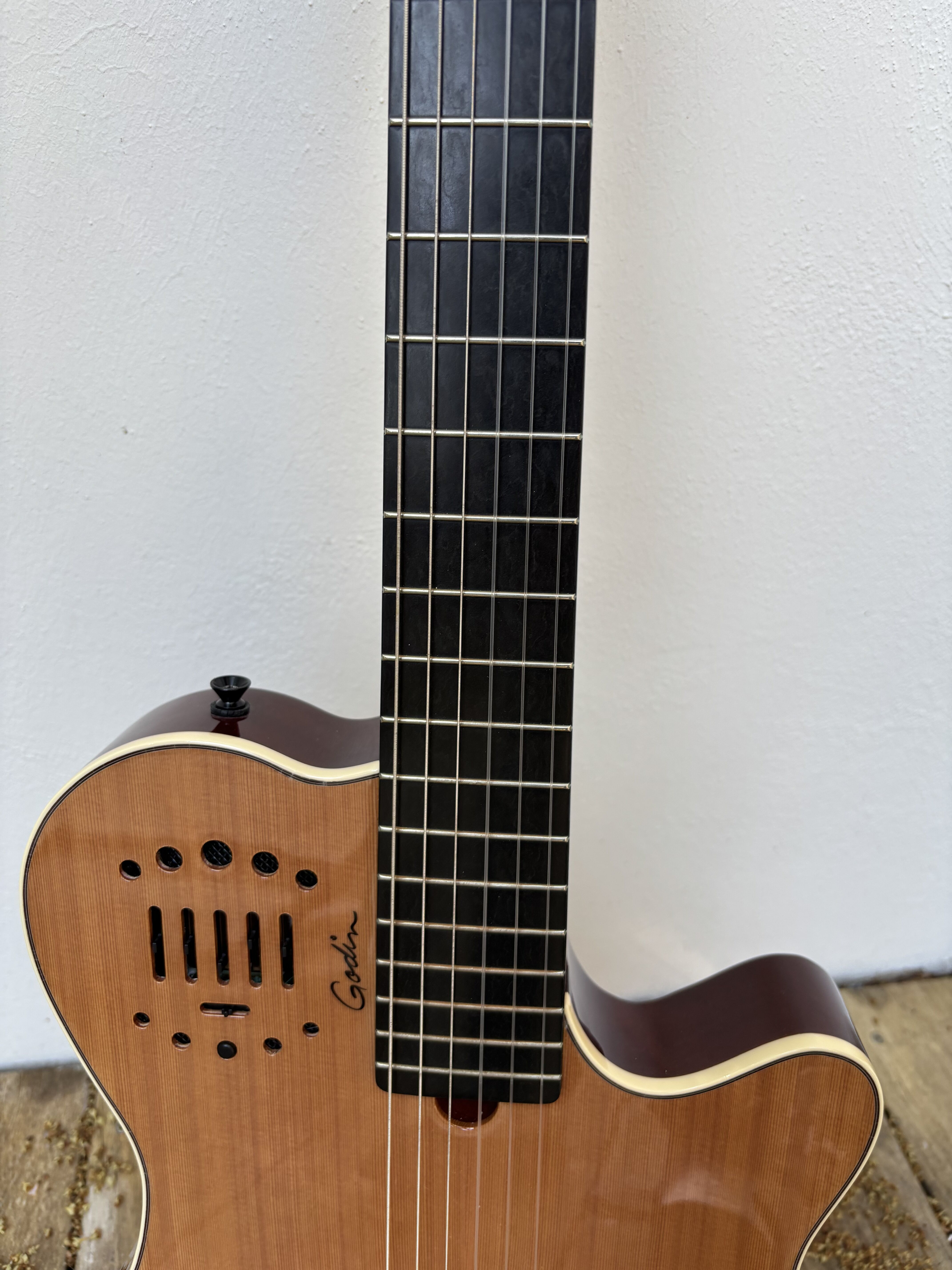 GODIN-7