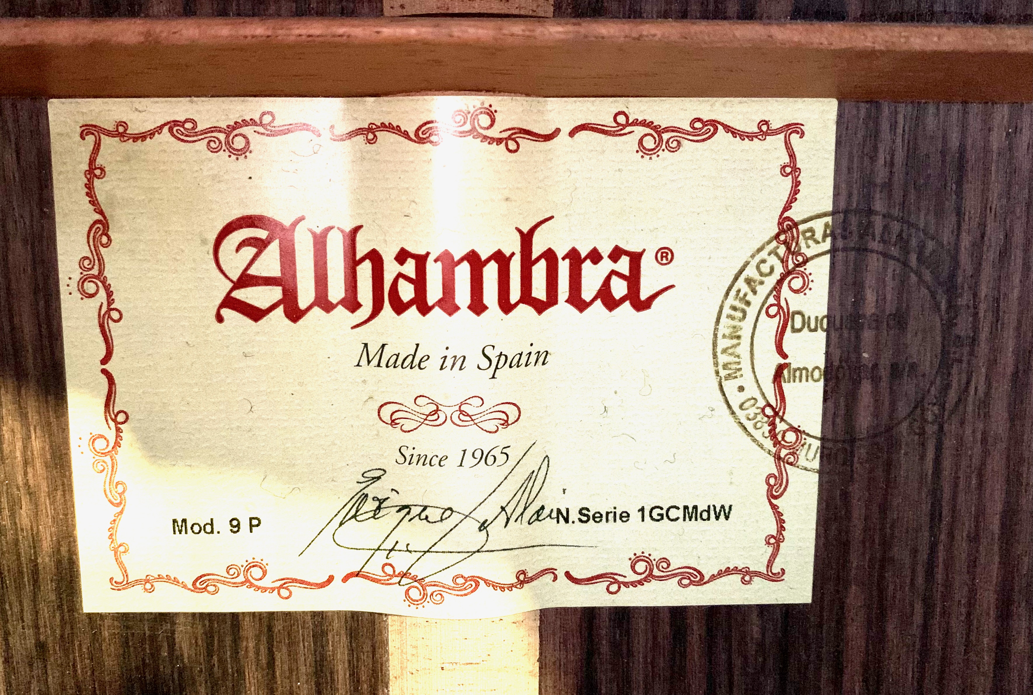 Alhambra Guitars 9 P (49176)