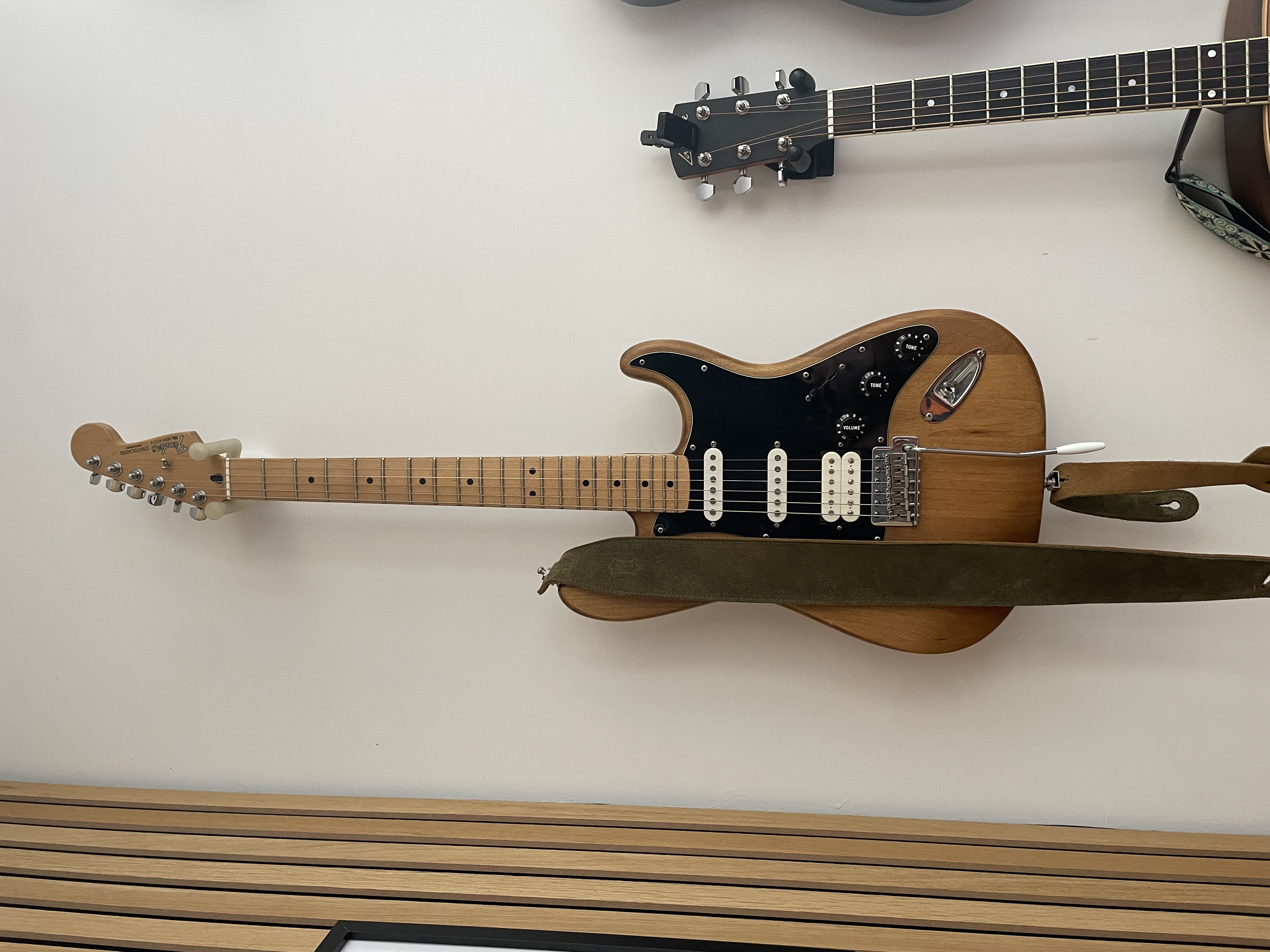 Fender Stratocaster standard HSS MIM