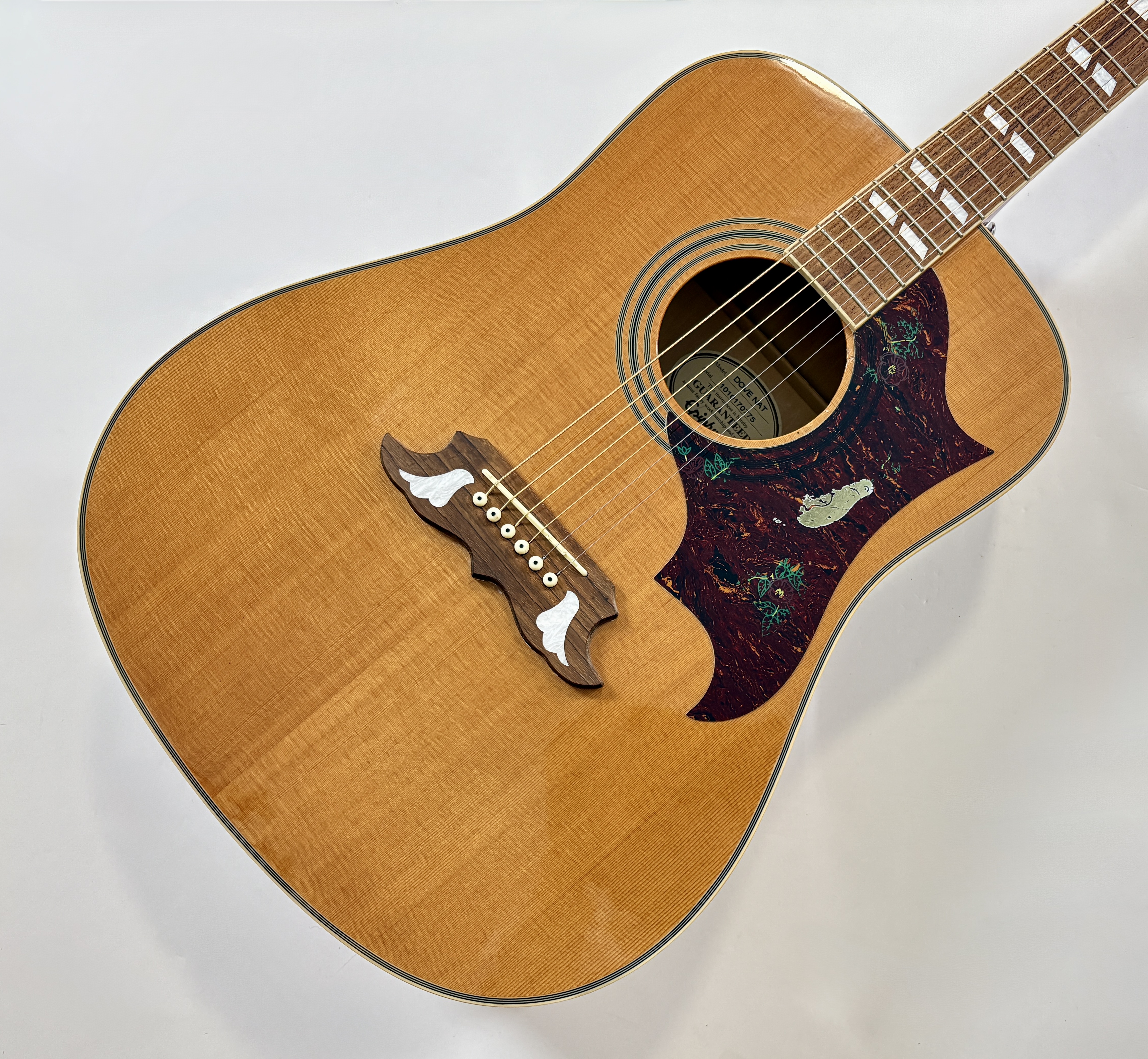 Epiphone Dove (46599)