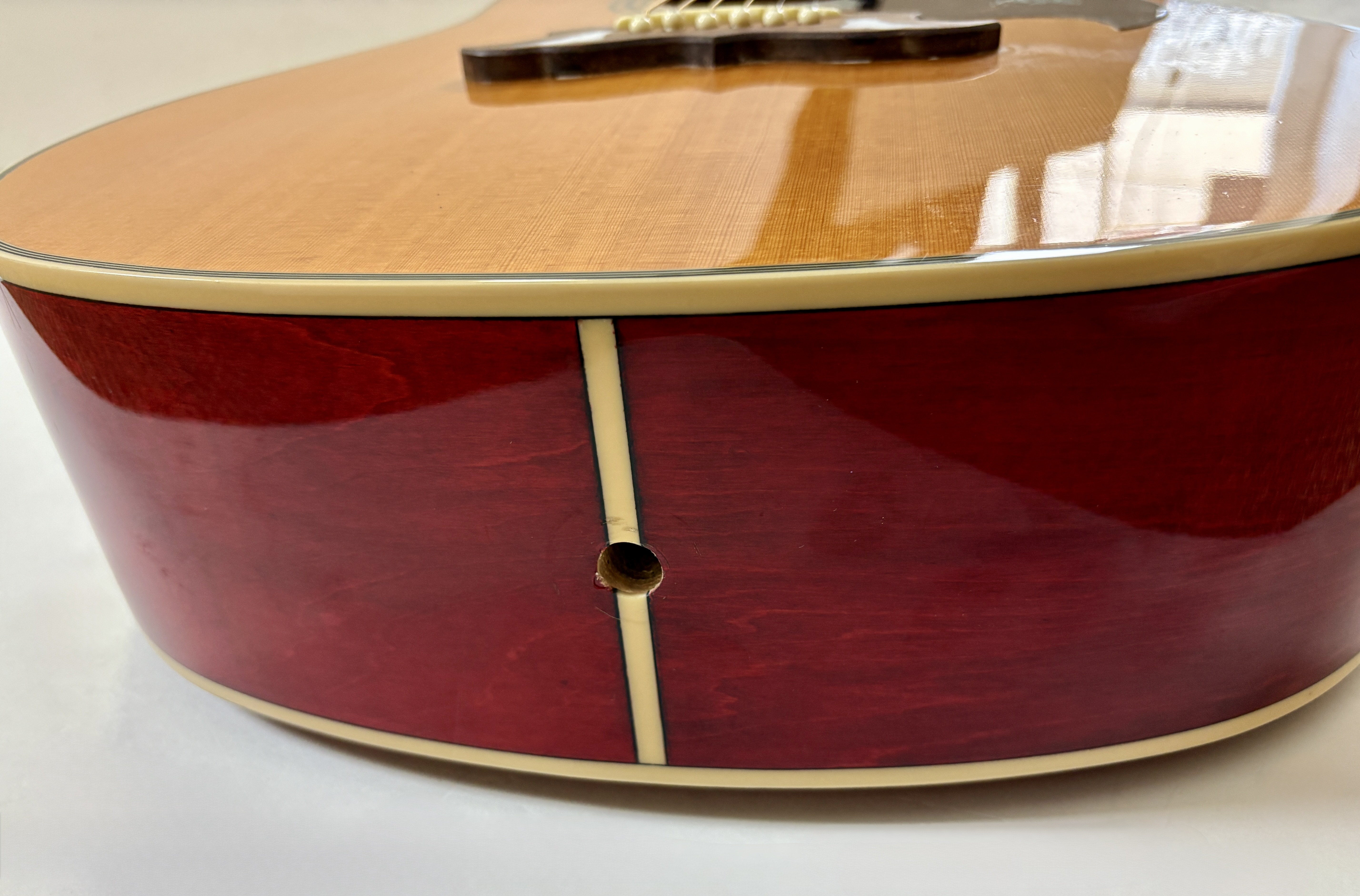 Epiphone Dove (87374)