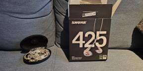 Shure SE425 état neuf (3 mois) + accessoires complets