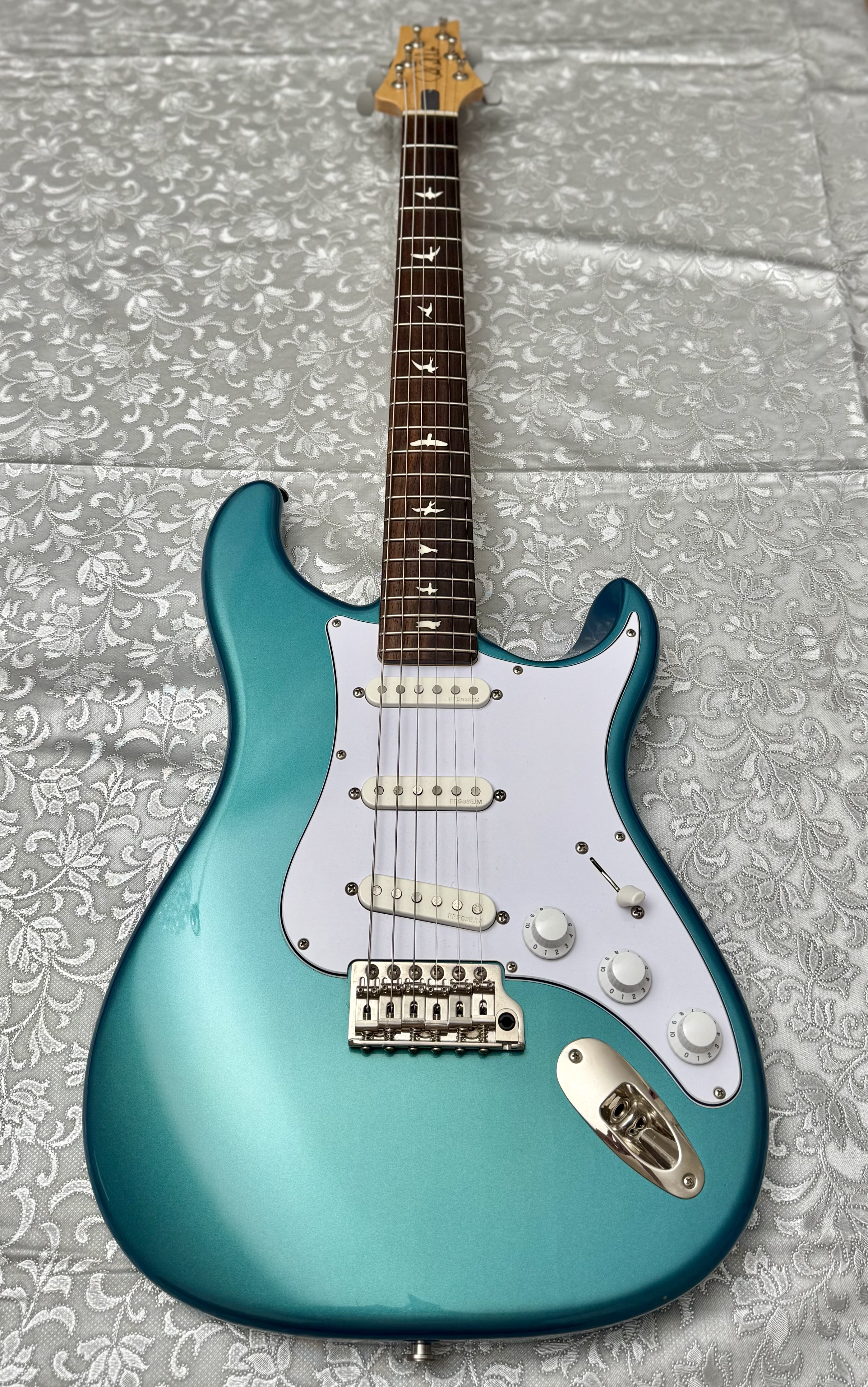 PRS Silver Sky USA 2021 – Dodgem Blue touche Palissandre
