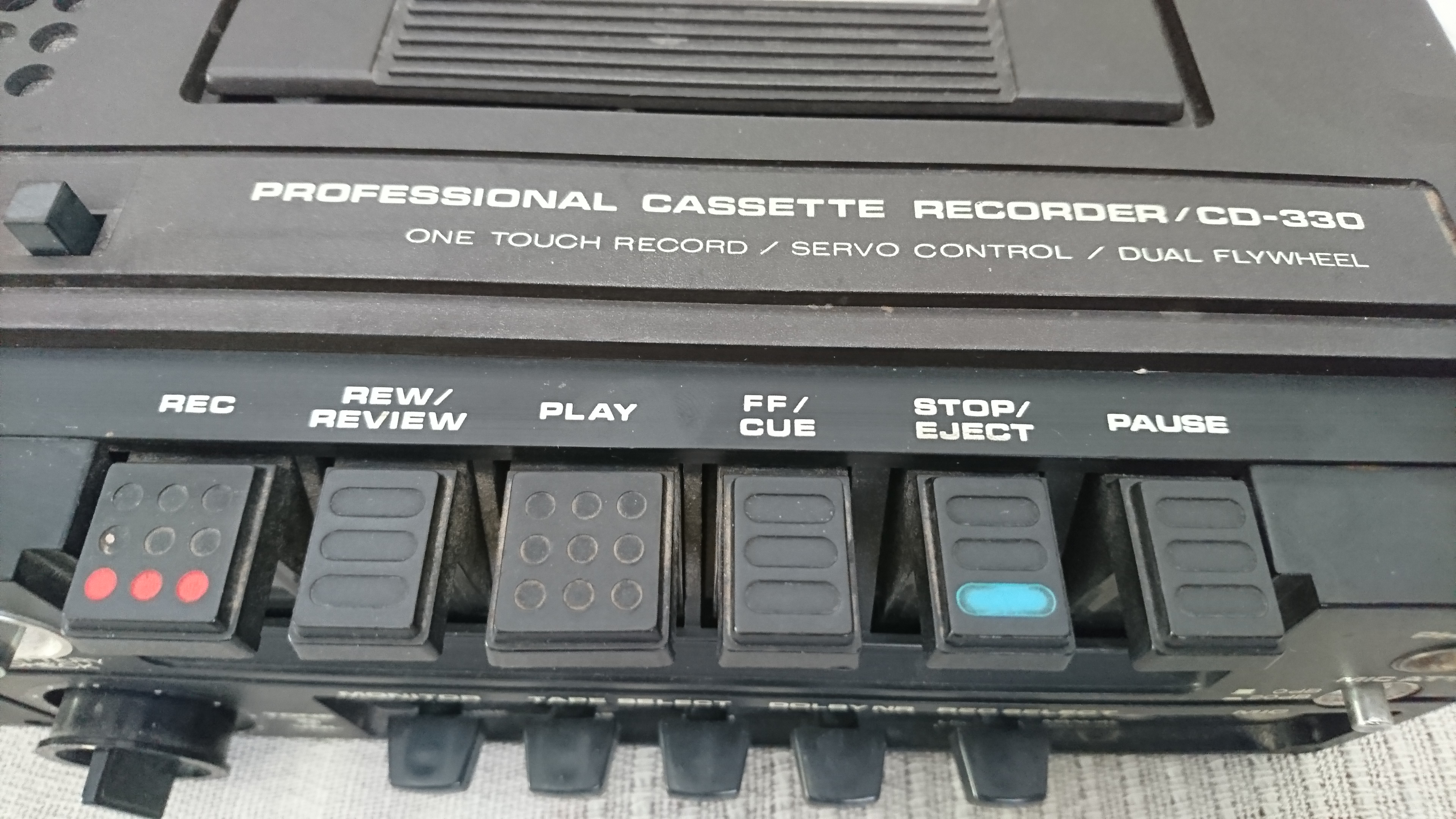 Superscope CD-330 (67244)