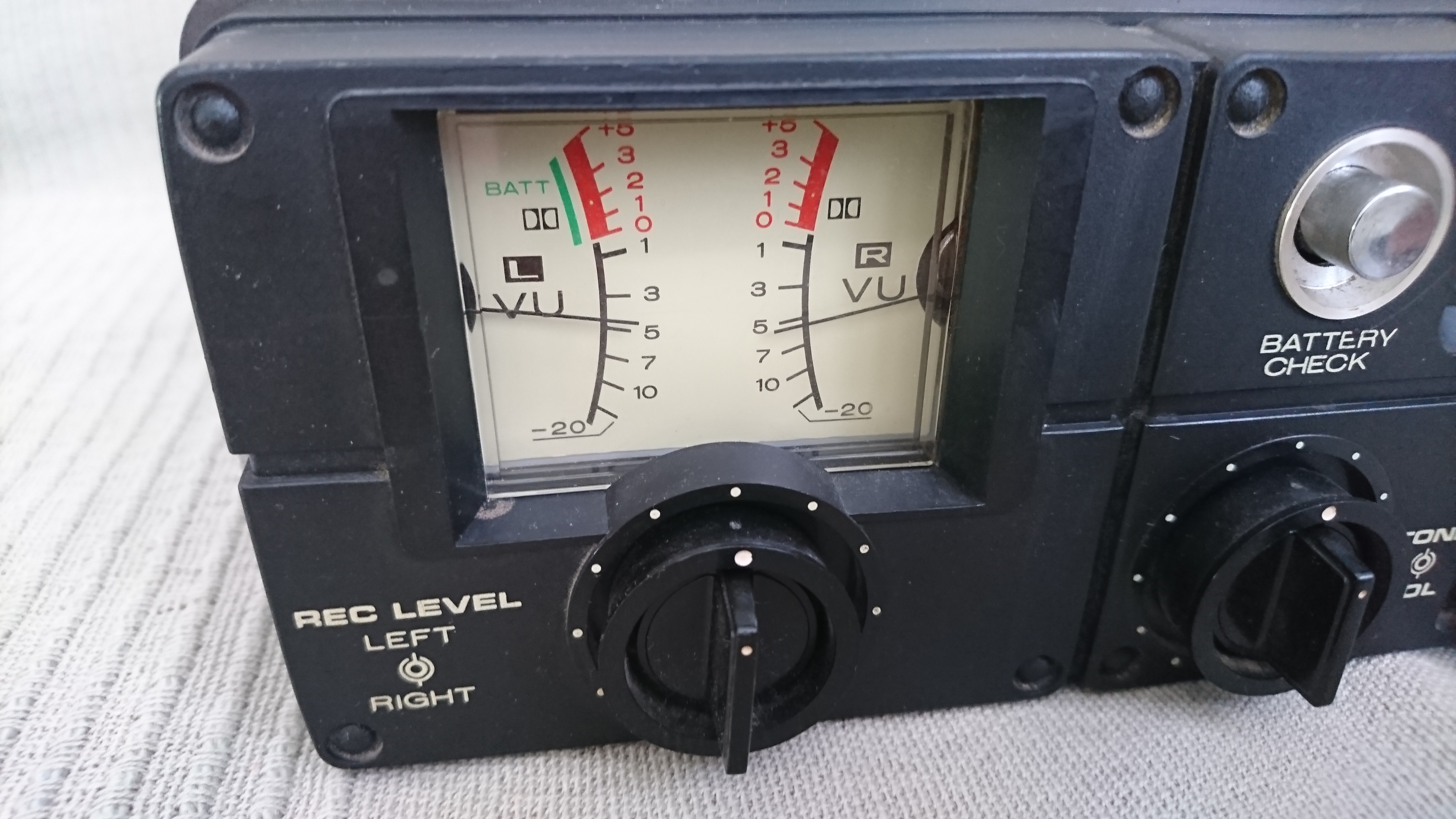 Superscope CD-330 (77176)