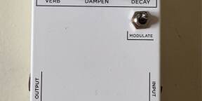 Vends pédale JHS 3 series Hall Reverb