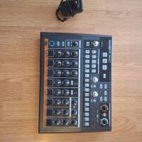 vends drumbrute impact arturia
