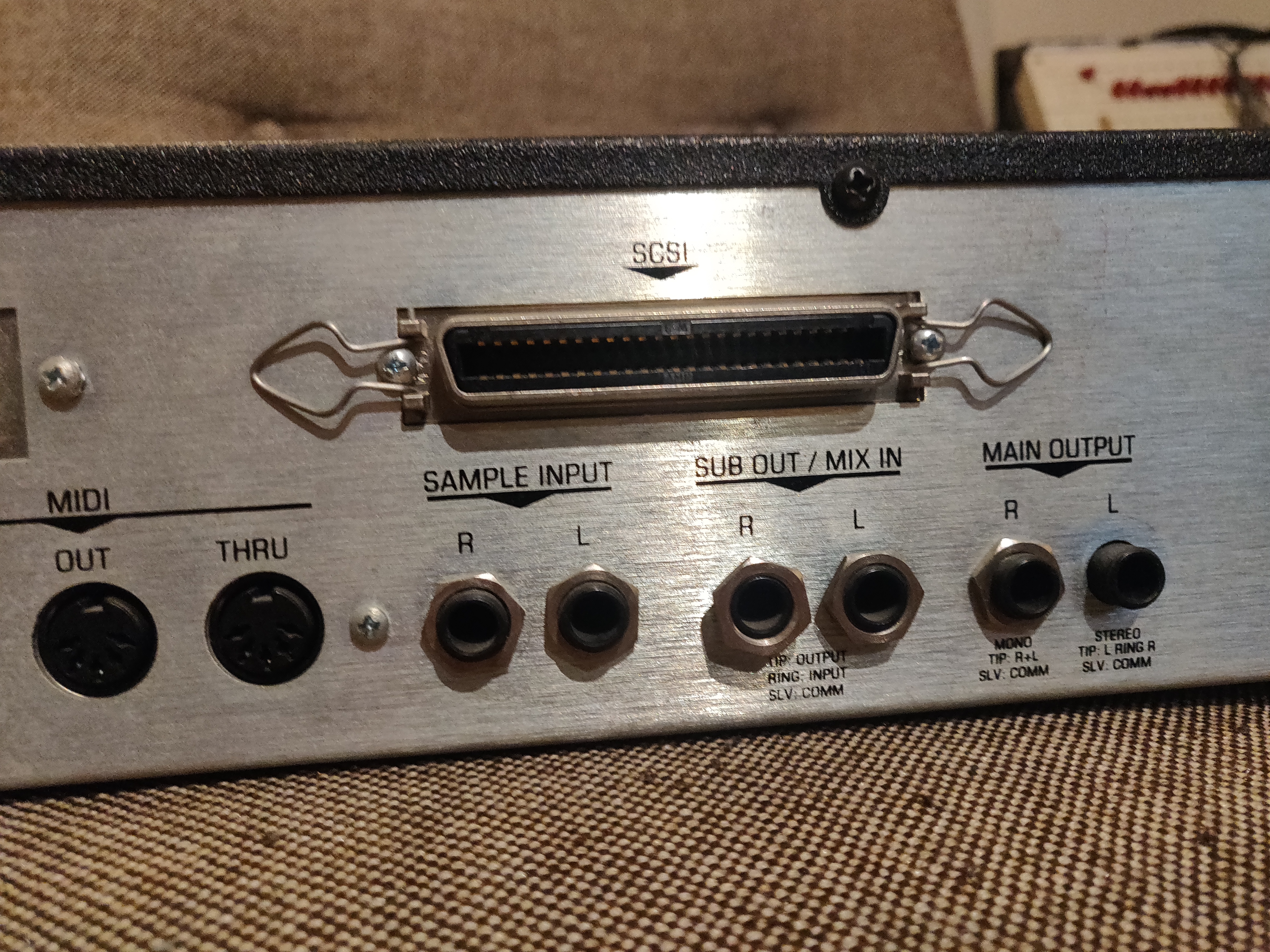 E-MU ESI4000 (31306)