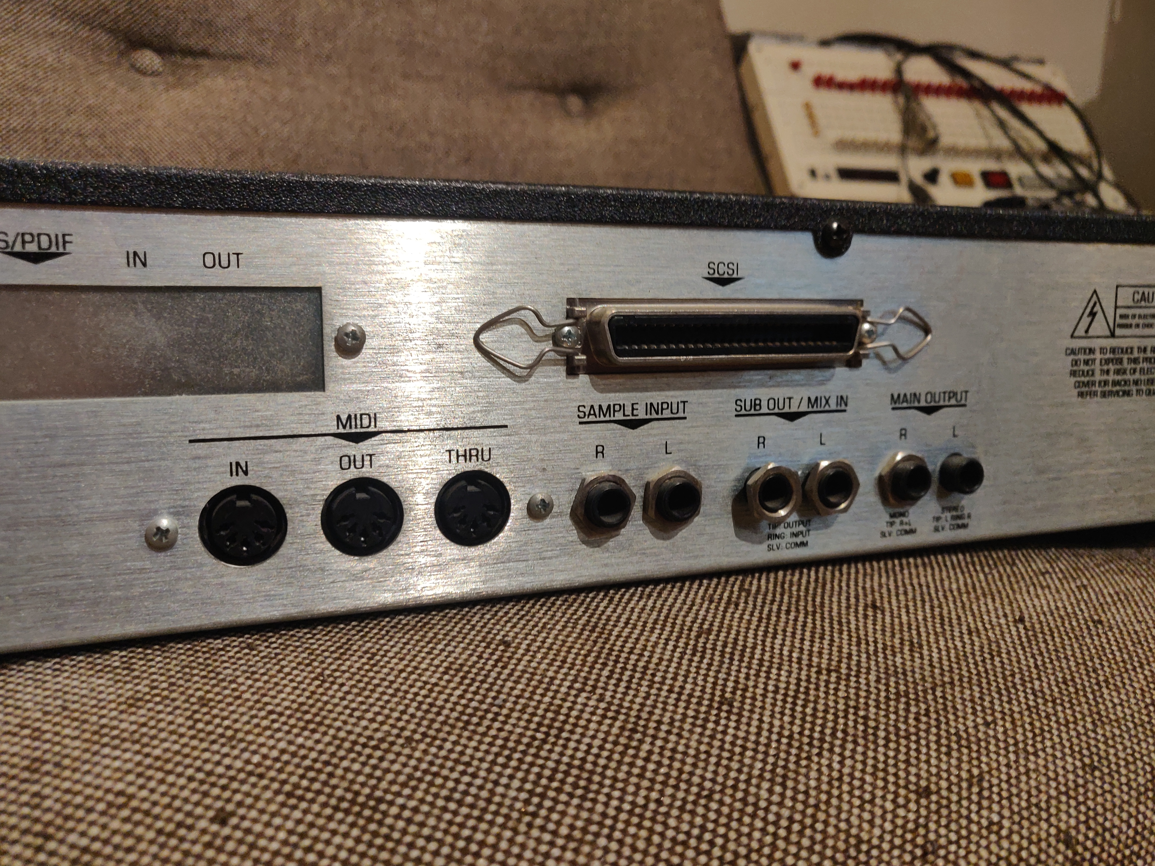 E-MU ESI4000 (64480)