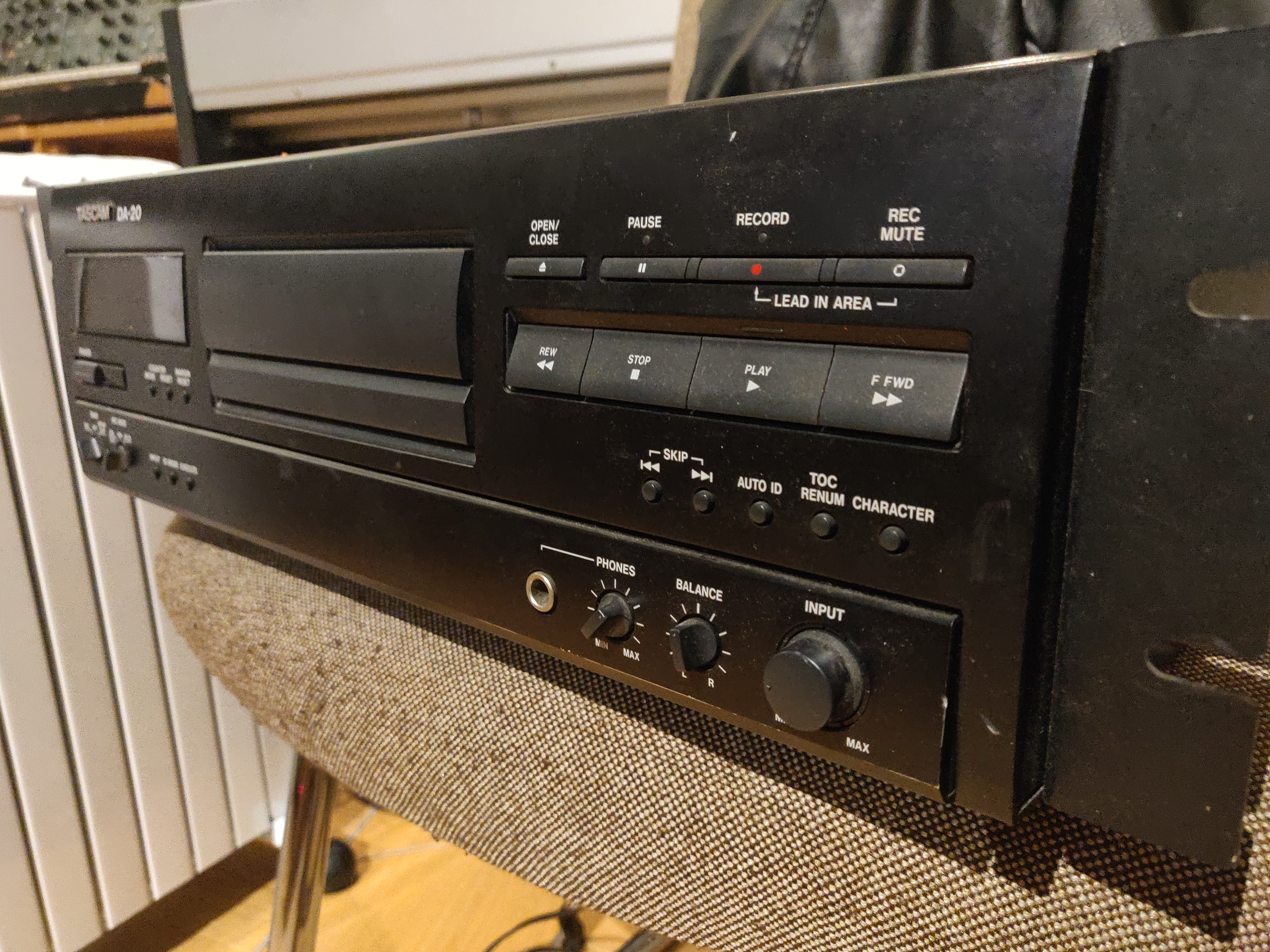 Tascam DA-20 (31009)