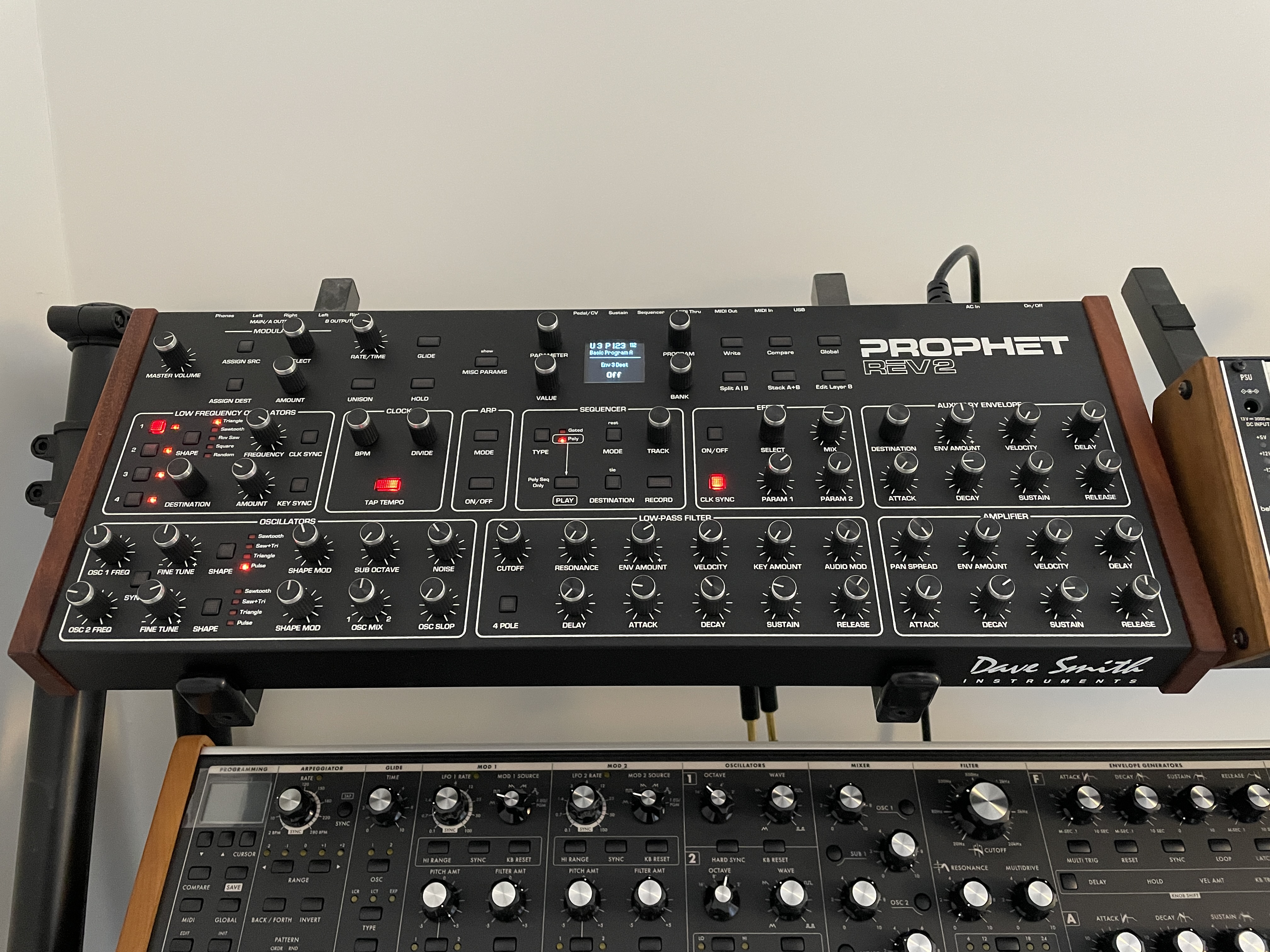 Vends Prophet REV2-8 module