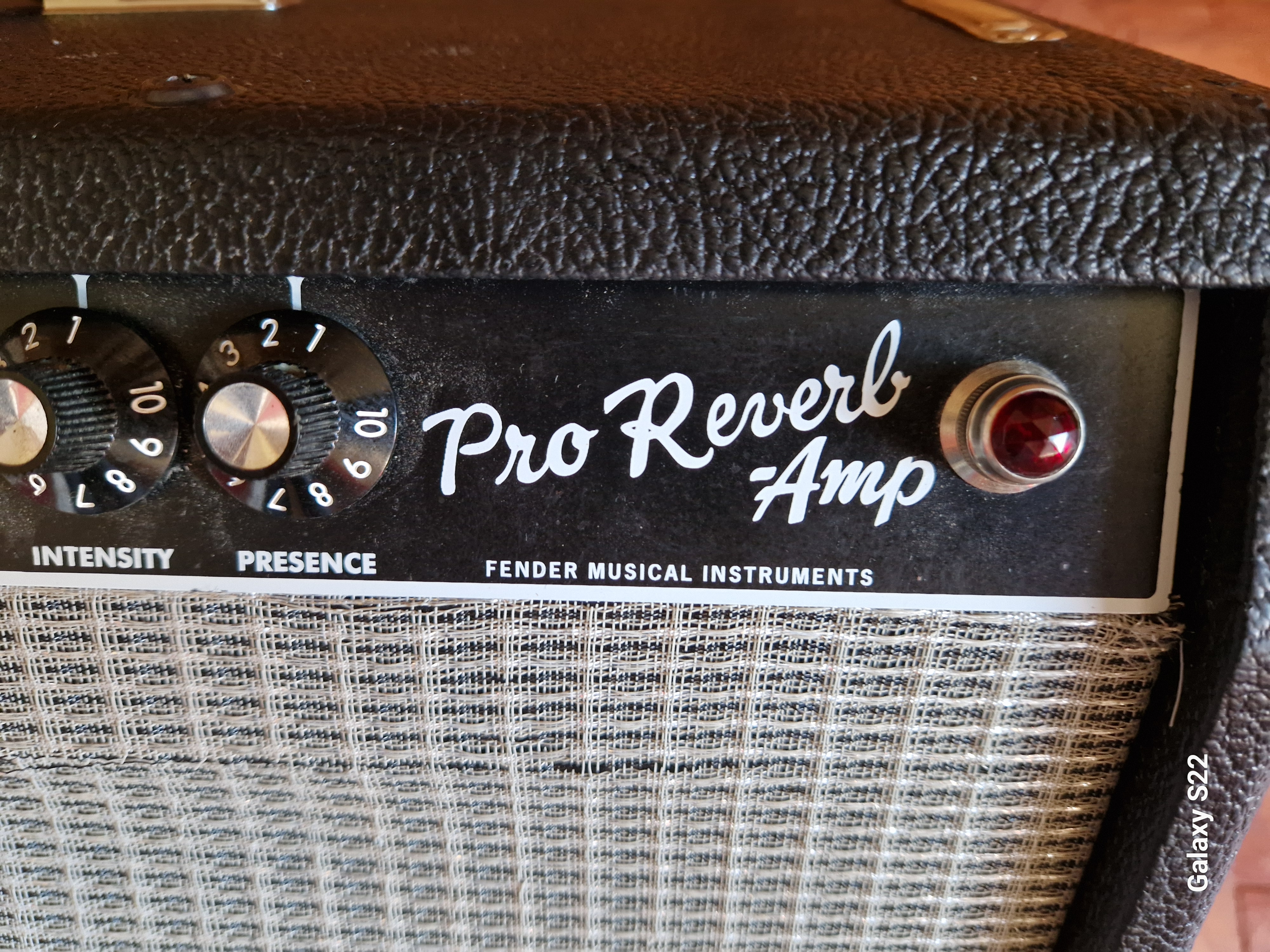 Fender pro reverb
