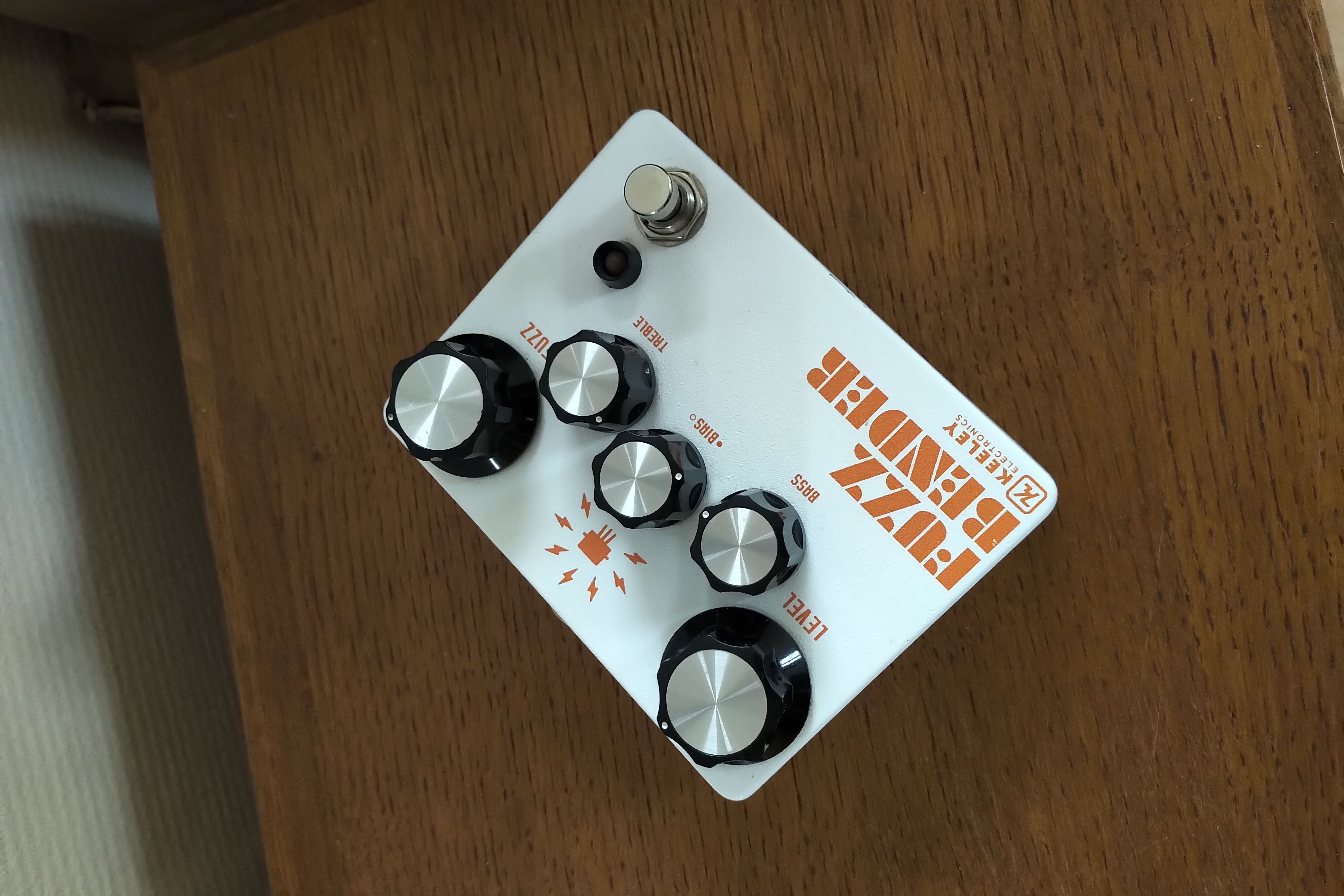 FUZZ BENDER - KEELEY ELECTRONICS