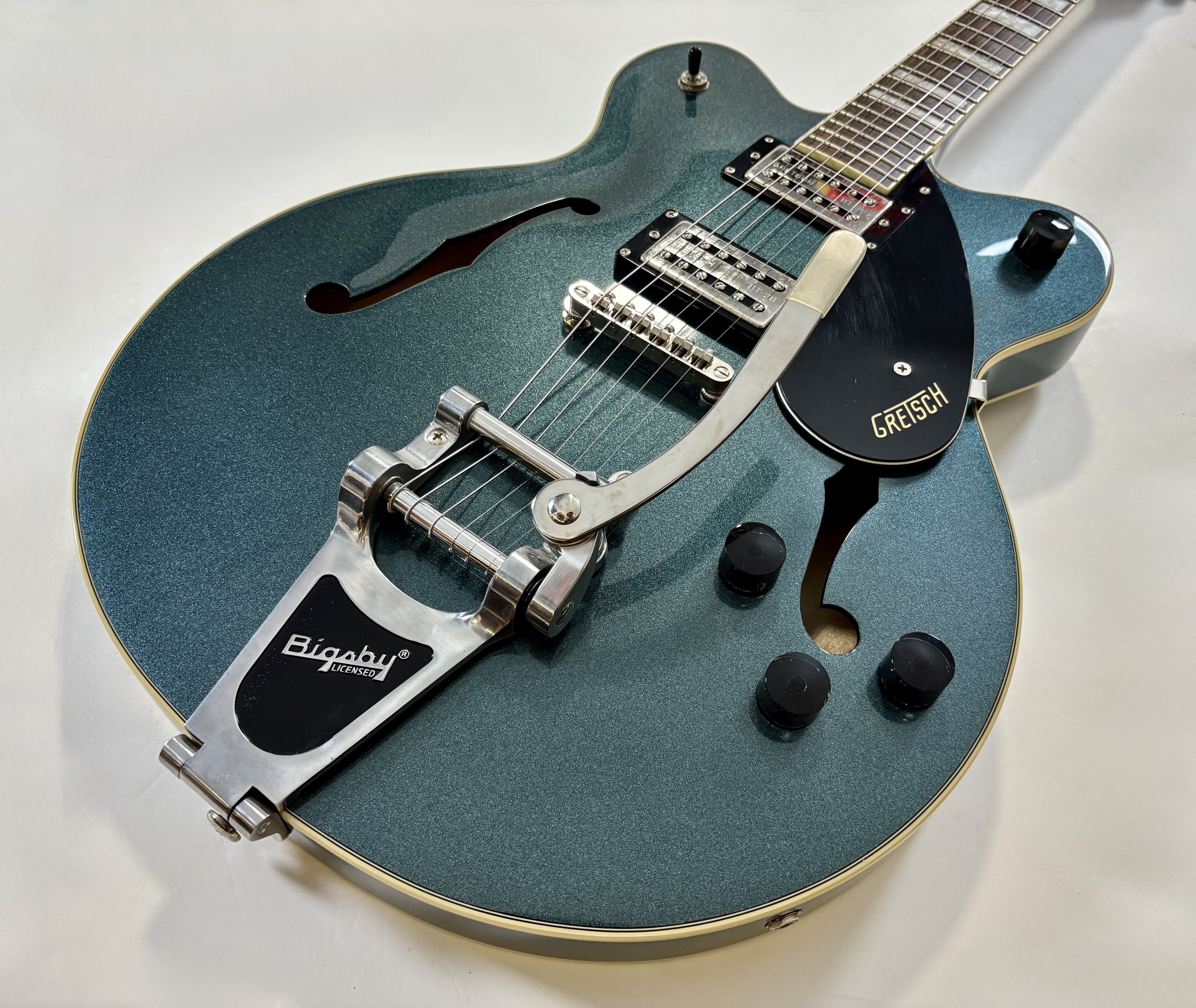 Gretsch G2622T Streamliner Center Block Double-Cut with Bigsby (91935)