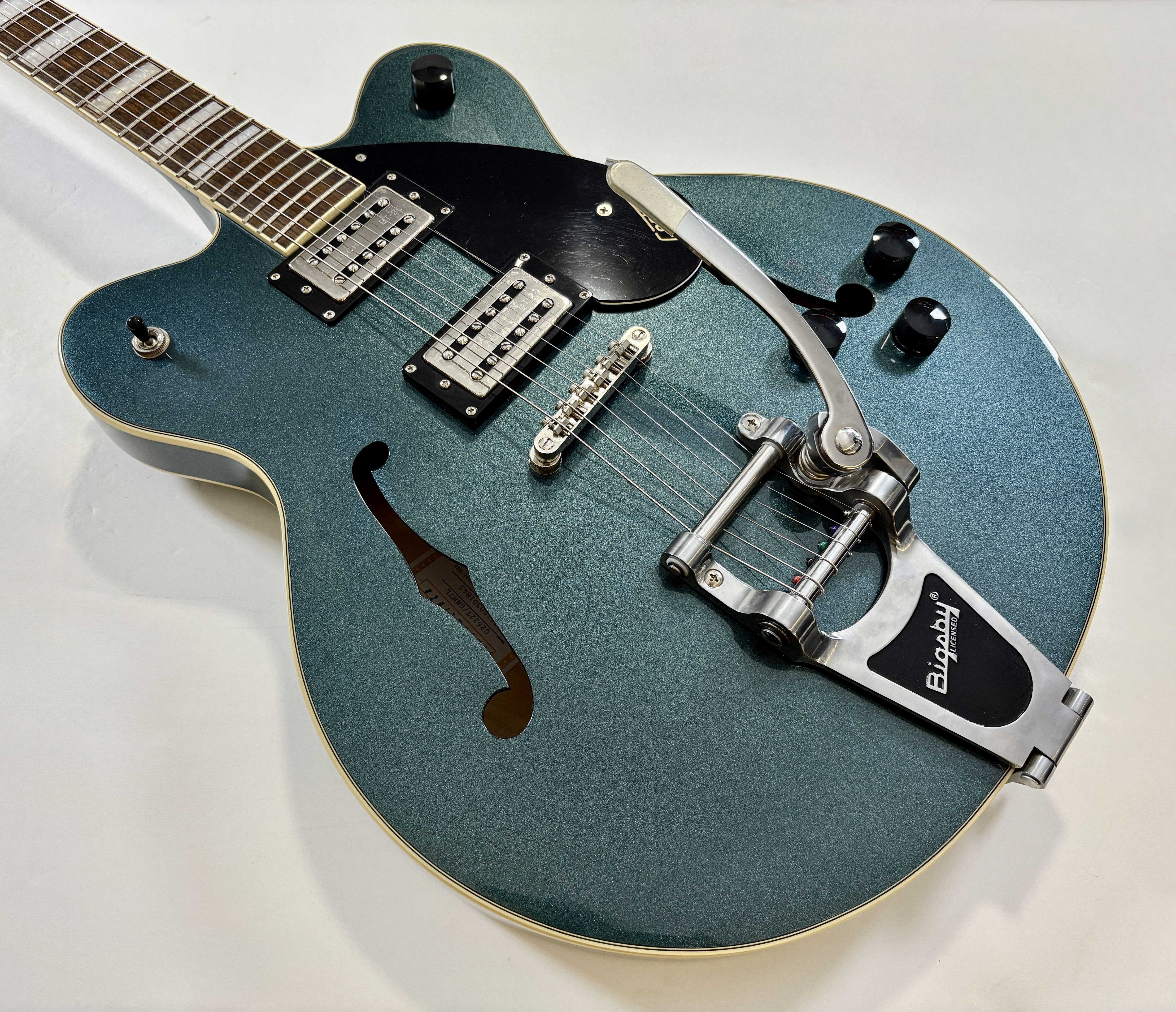 Gretsch G2622T Streamliner Center Block Double-Cut with Bigsby (76304)