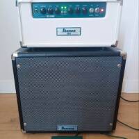 Ampli Ibanez TSA 15H + Enceinte TSA 112 et footswitch