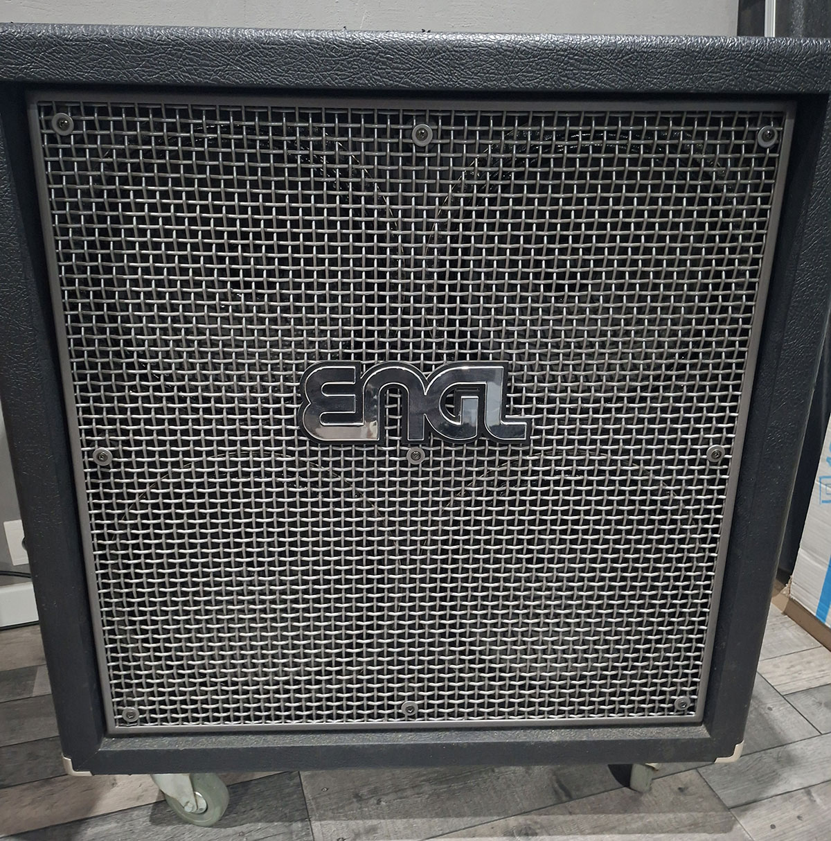 ENGL E412VGB Pro BK Straight Vintage V30