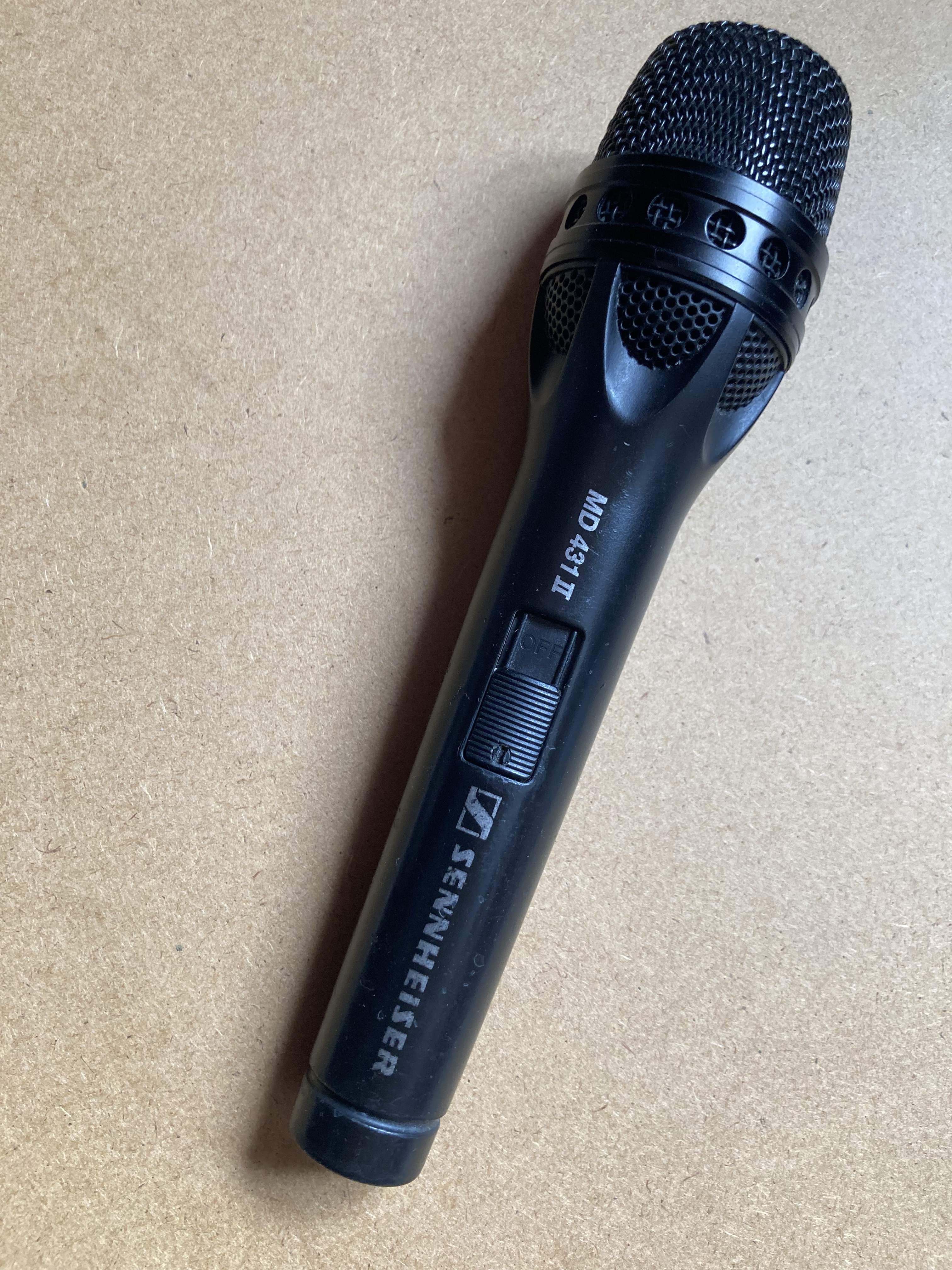 Micro Sennheiser MD 431-II